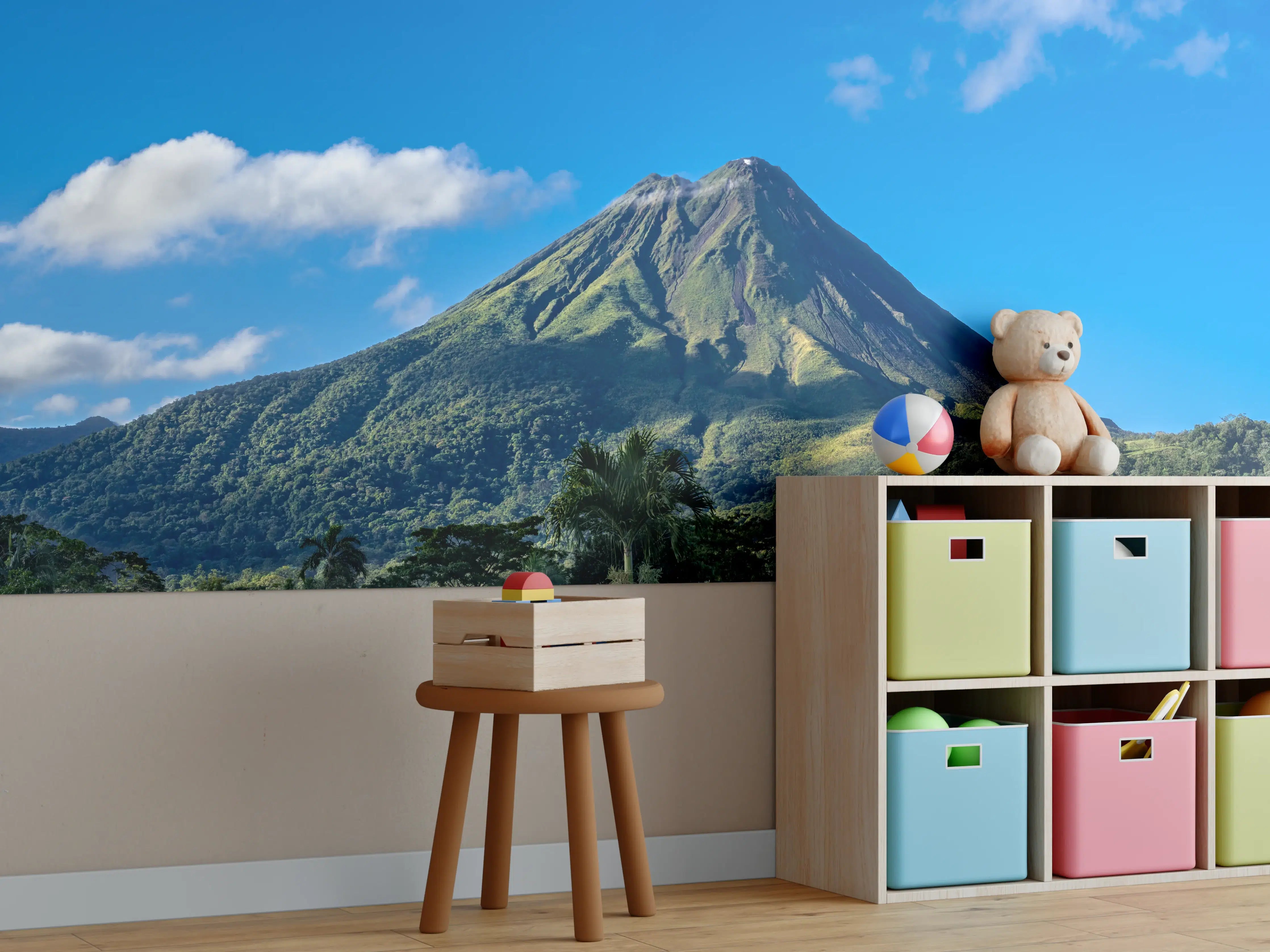 Kinderzimmer Wandgestaltung - Der Vulkan Arenal - Costa Rica