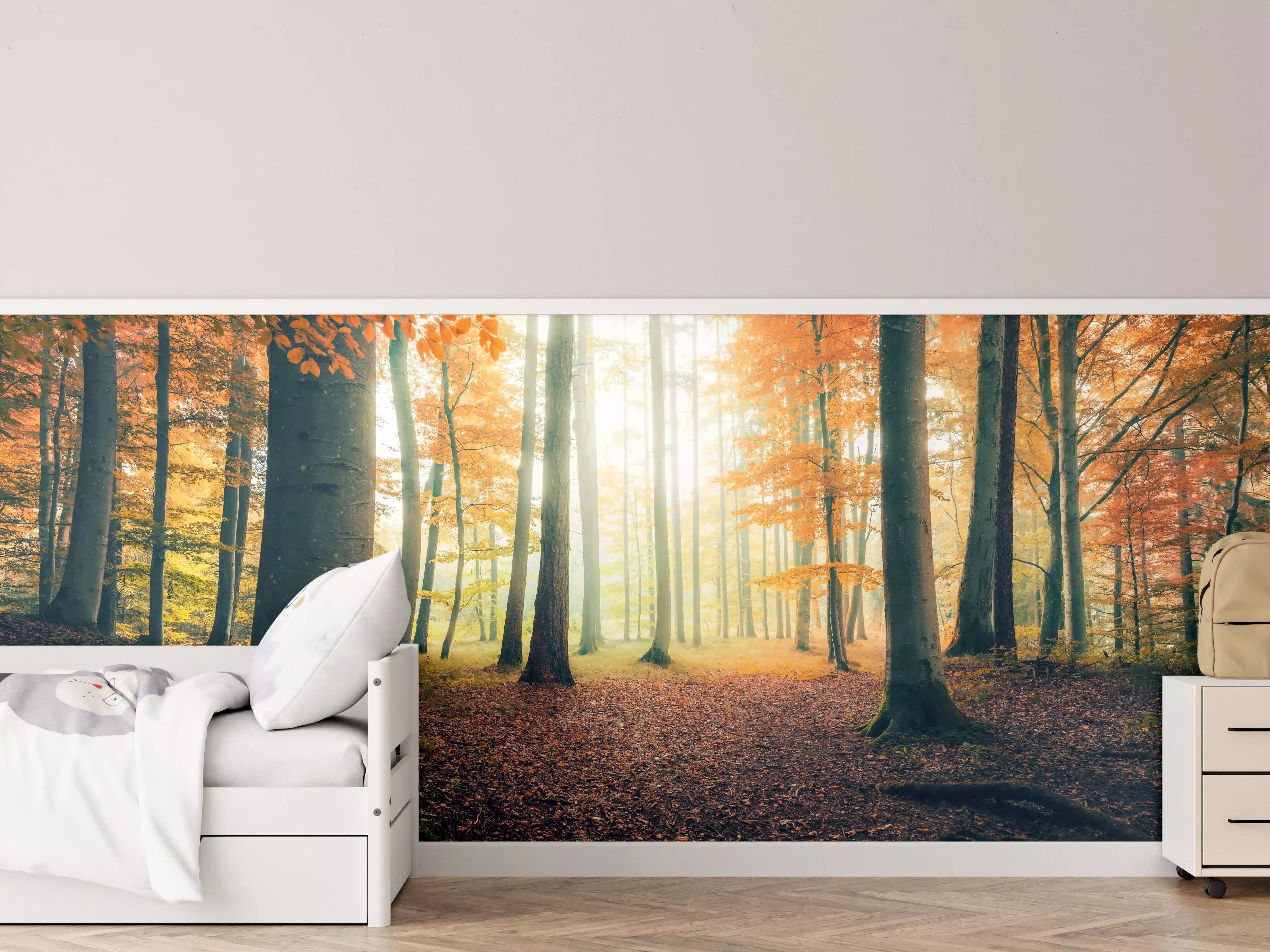 Kinderzimmer Wandgestaltung - Dunkler Wald im Herbst
