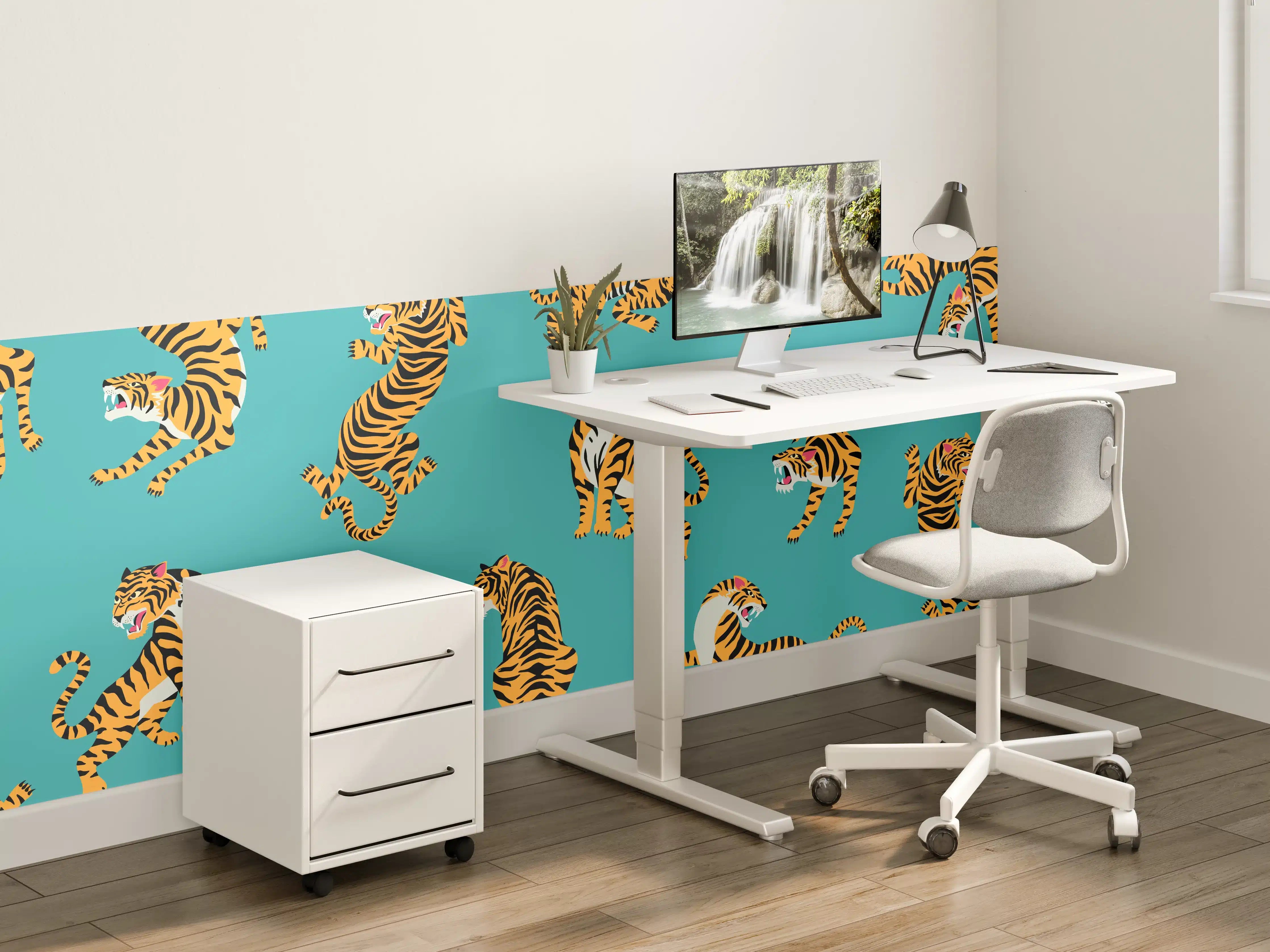 Kinderzimmer Wandgestaltung - Dynamische Tiger-Illustration auf Türkis