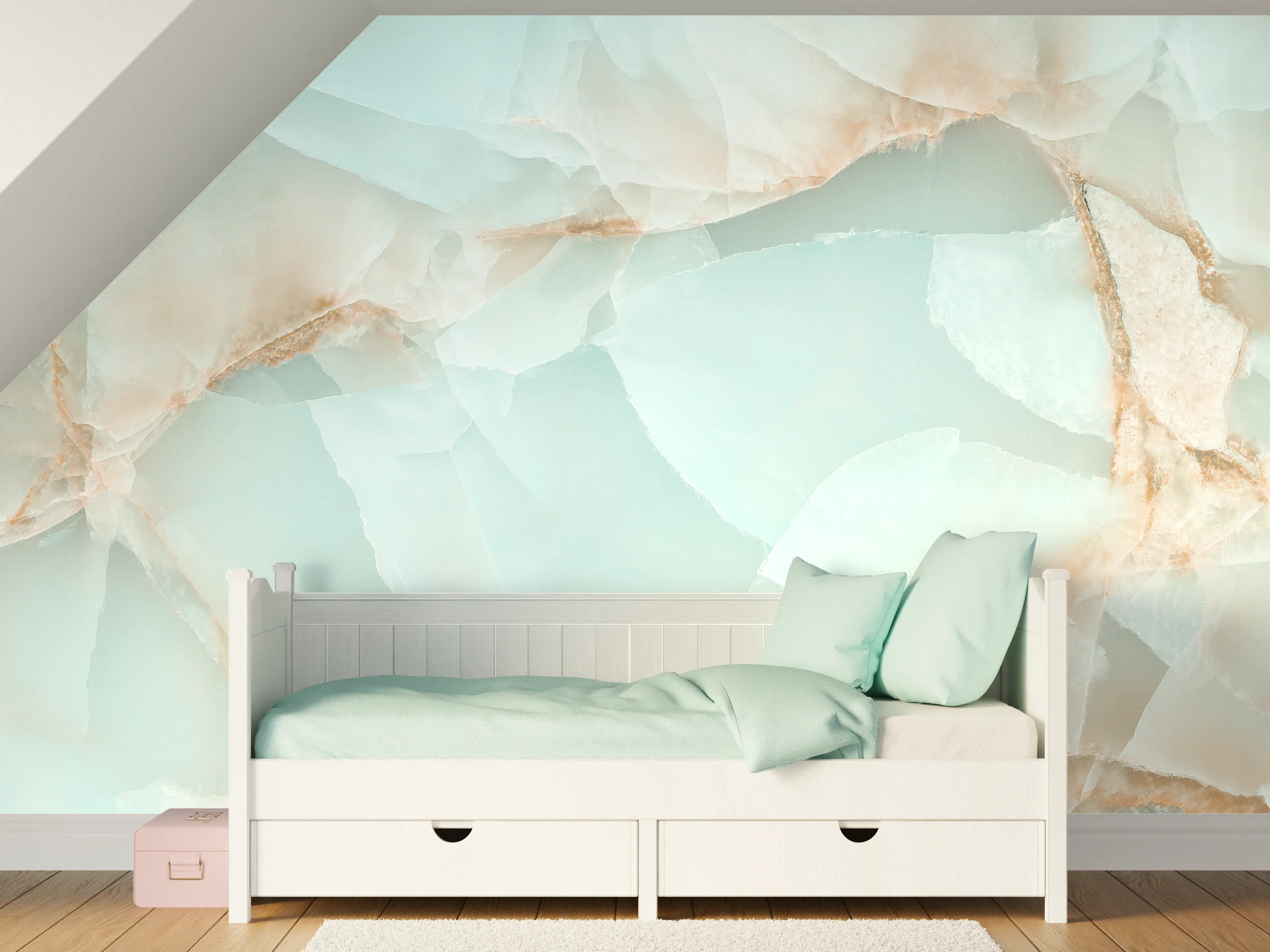 Kinderzimmer Wandgestaltung - Elegante weiße Marmortextur mit goldenen Akzenten