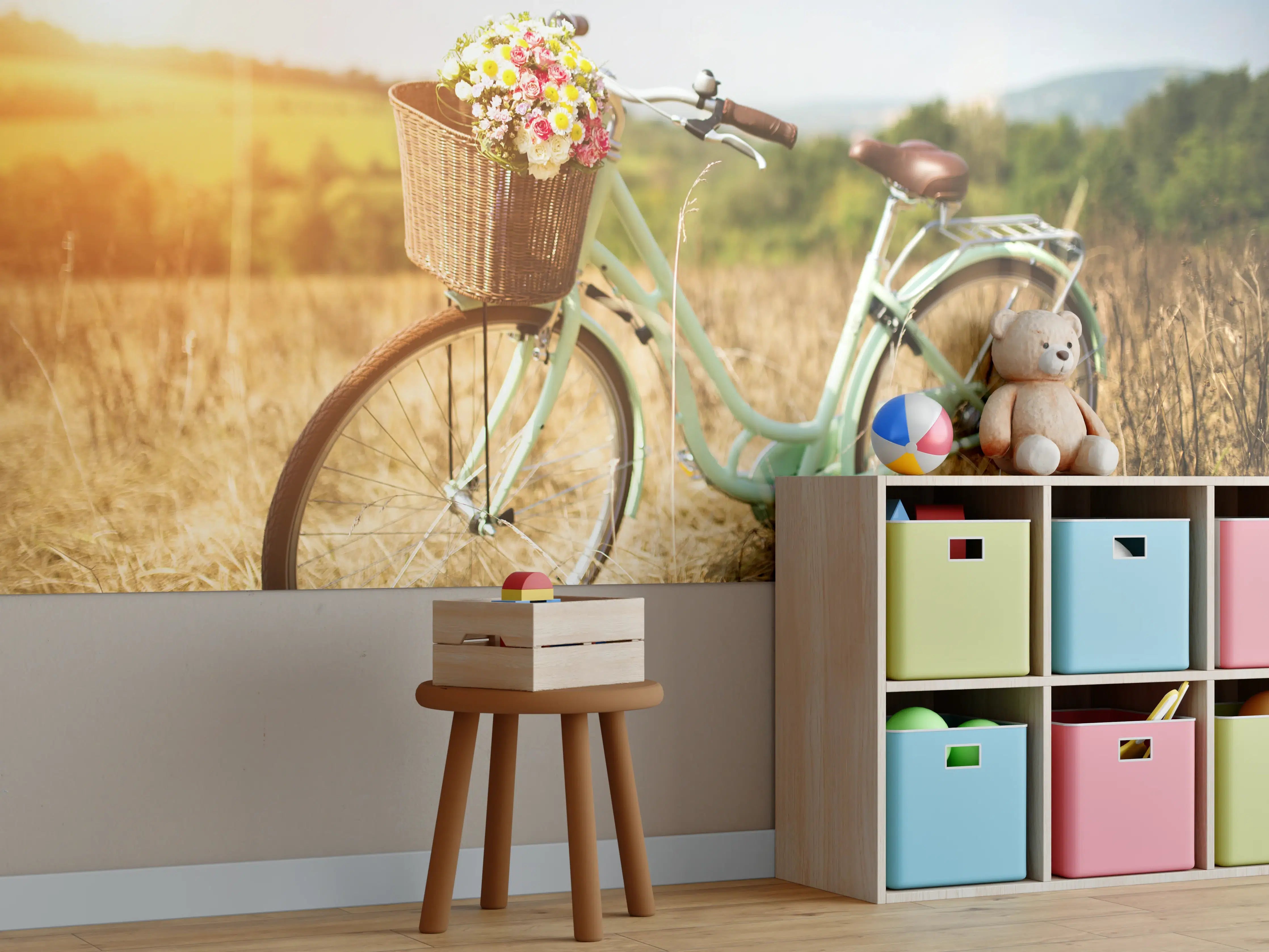 Kinderzimmer Wandgestaltung - Fahrrad mit Blumenkorb auf Wiese 