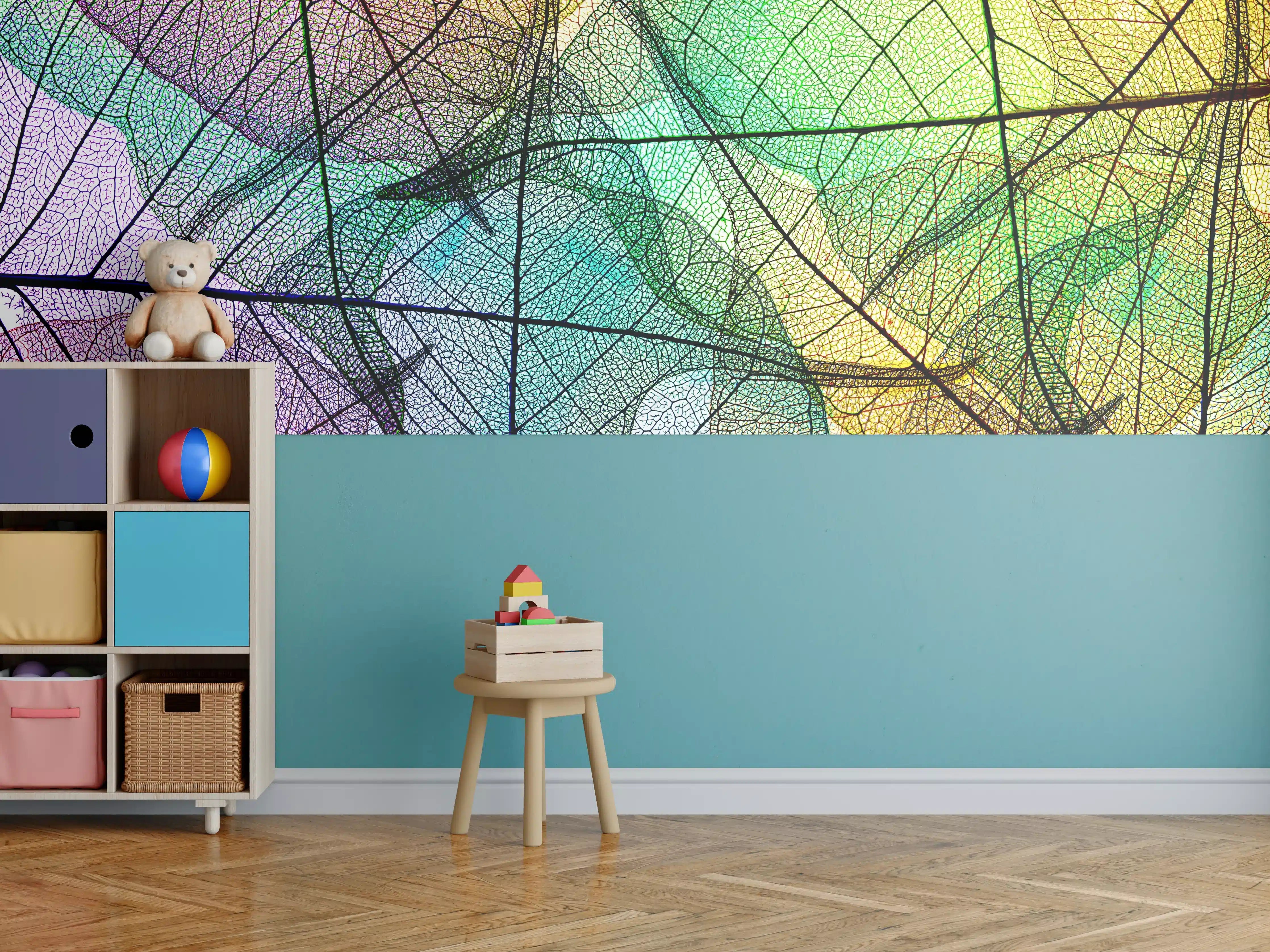 Kinderzimmer Wandgestaltung - Farbenfrohe Laubtextur auf Weiß