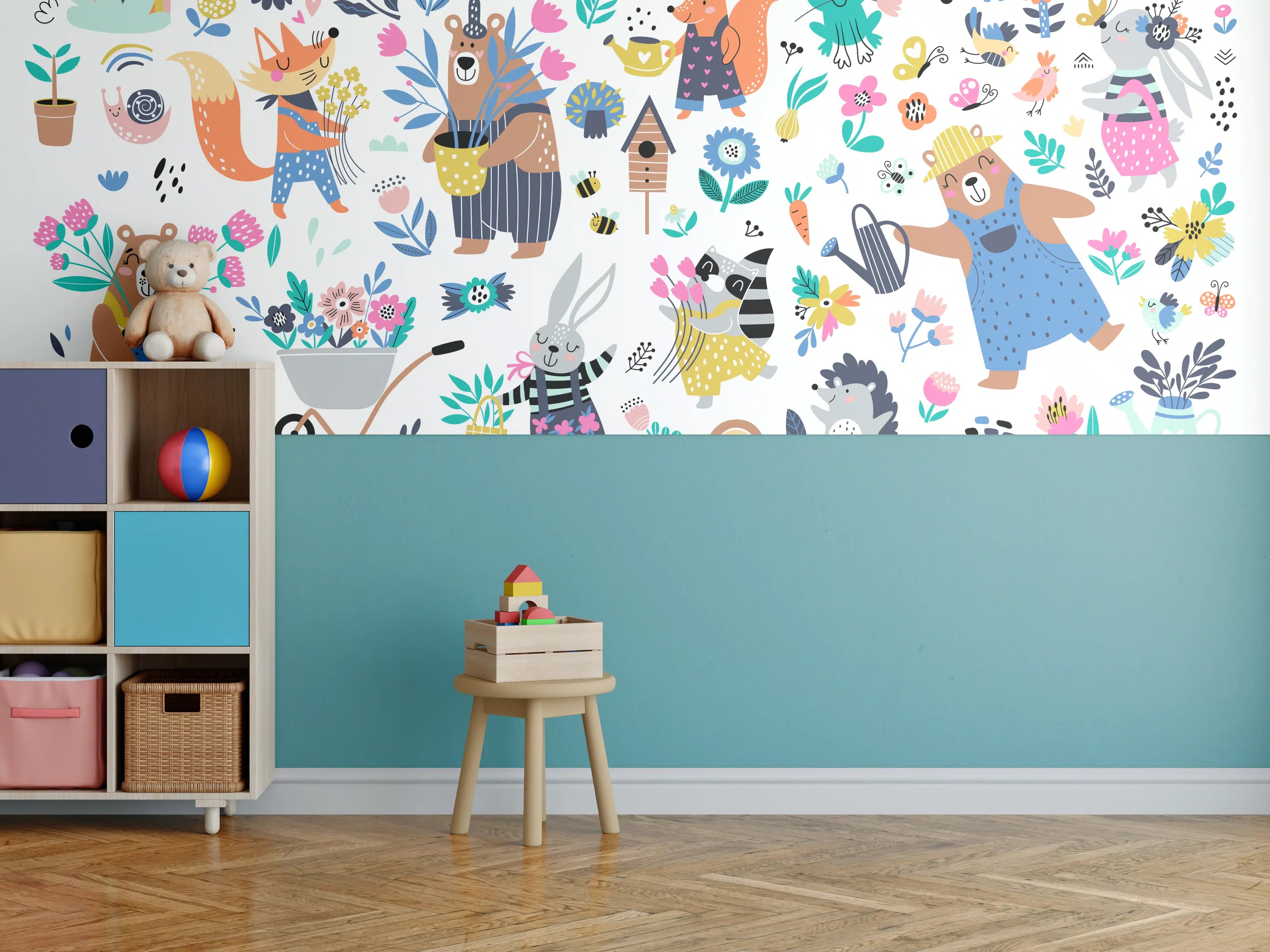 Kinderzimmer Wandgestaltung - Farbenfrohe Tierwelt mit Blumen und Naturmotiven