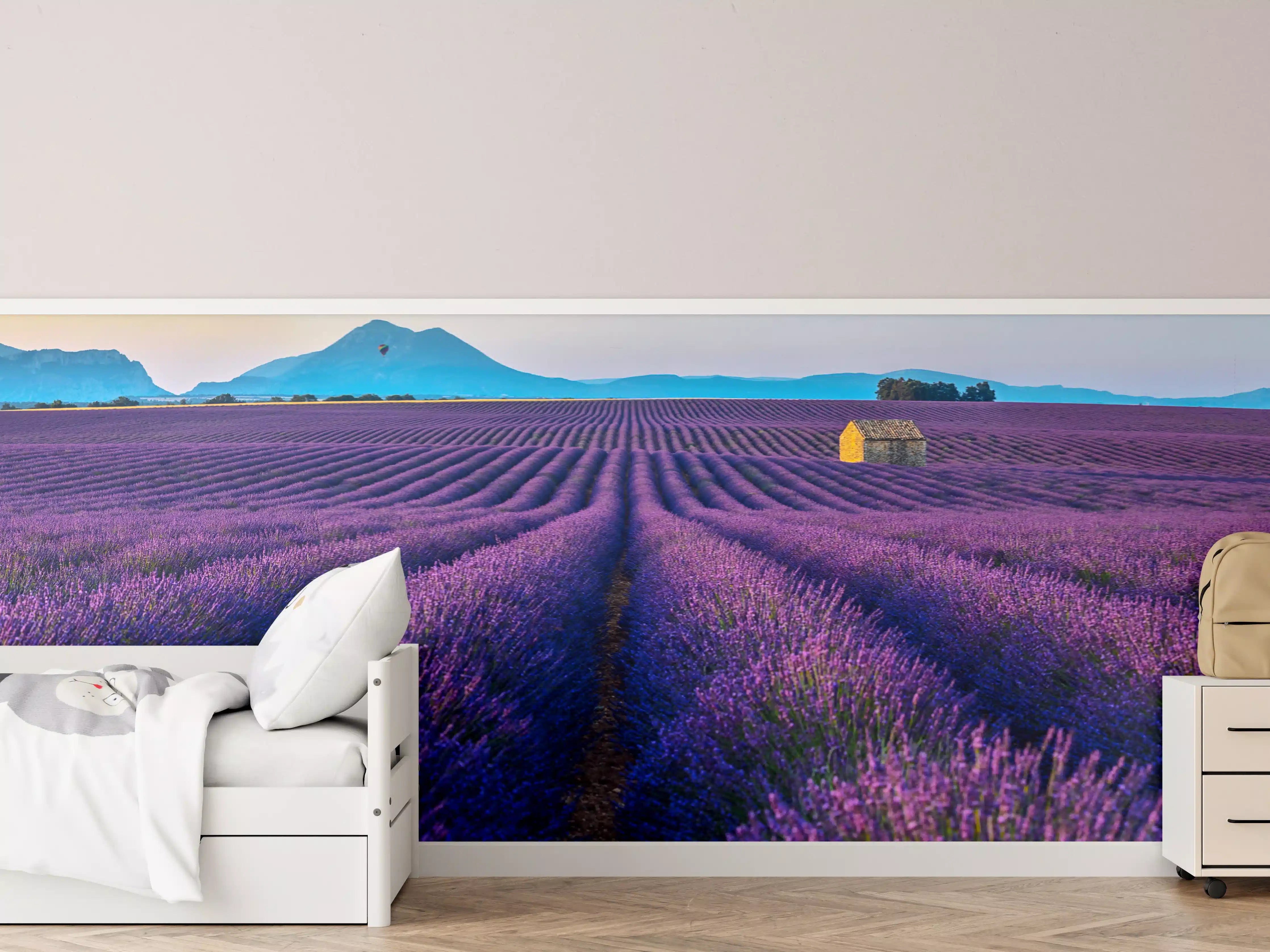 Kinderzimmer Wandgestaltung - Französische Lavendelfelder