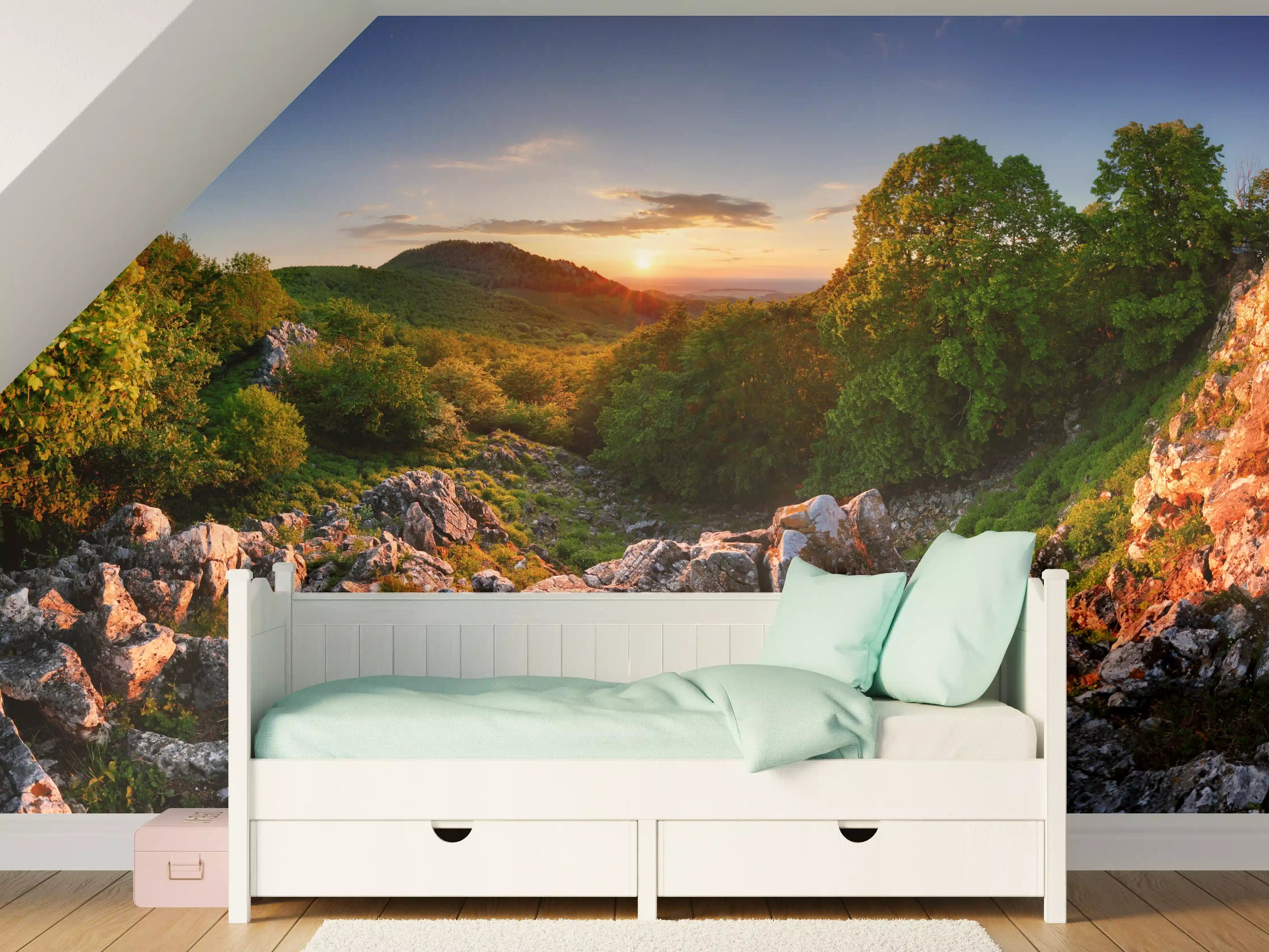 Kinderzimmer Wandgestaltung - Freie Waldnaturlandschaft in der Slowakei