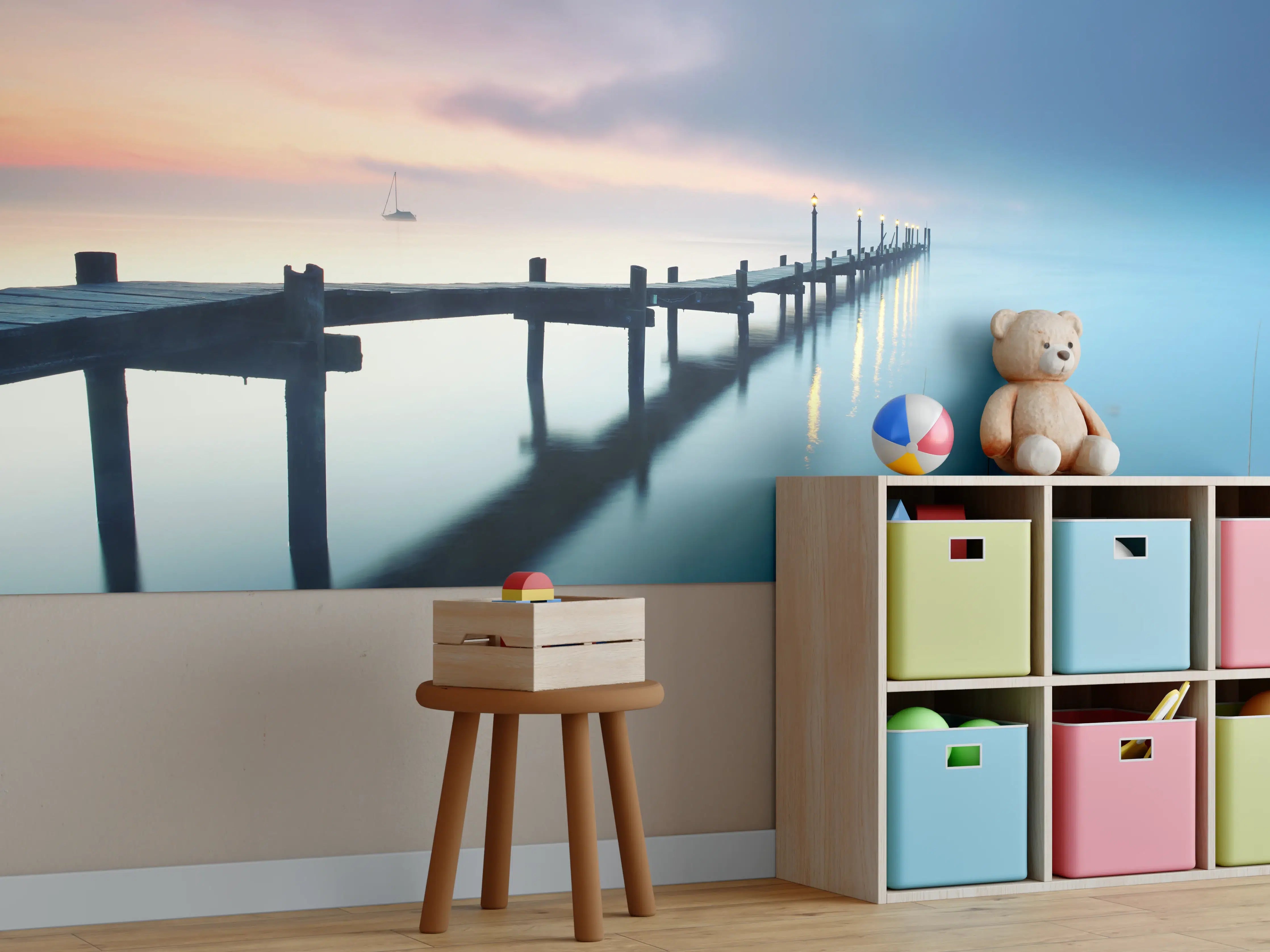 Kinderzimmer Wandgestaltung - Friedlicher Meer Steg am Morgen