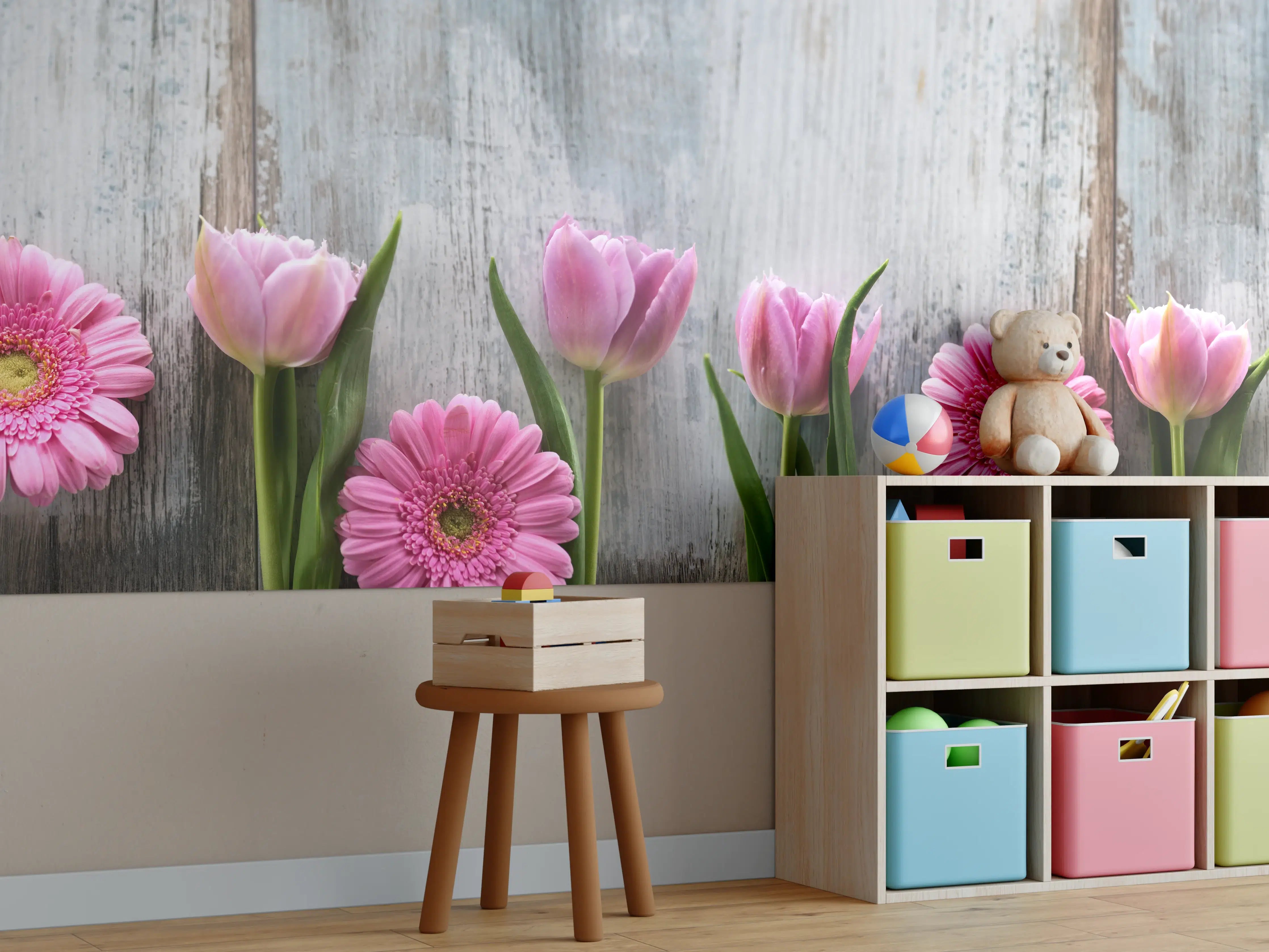 Kinderzimmer Wandgestaltung - Frühlingsblumen auf schäbigem Holz