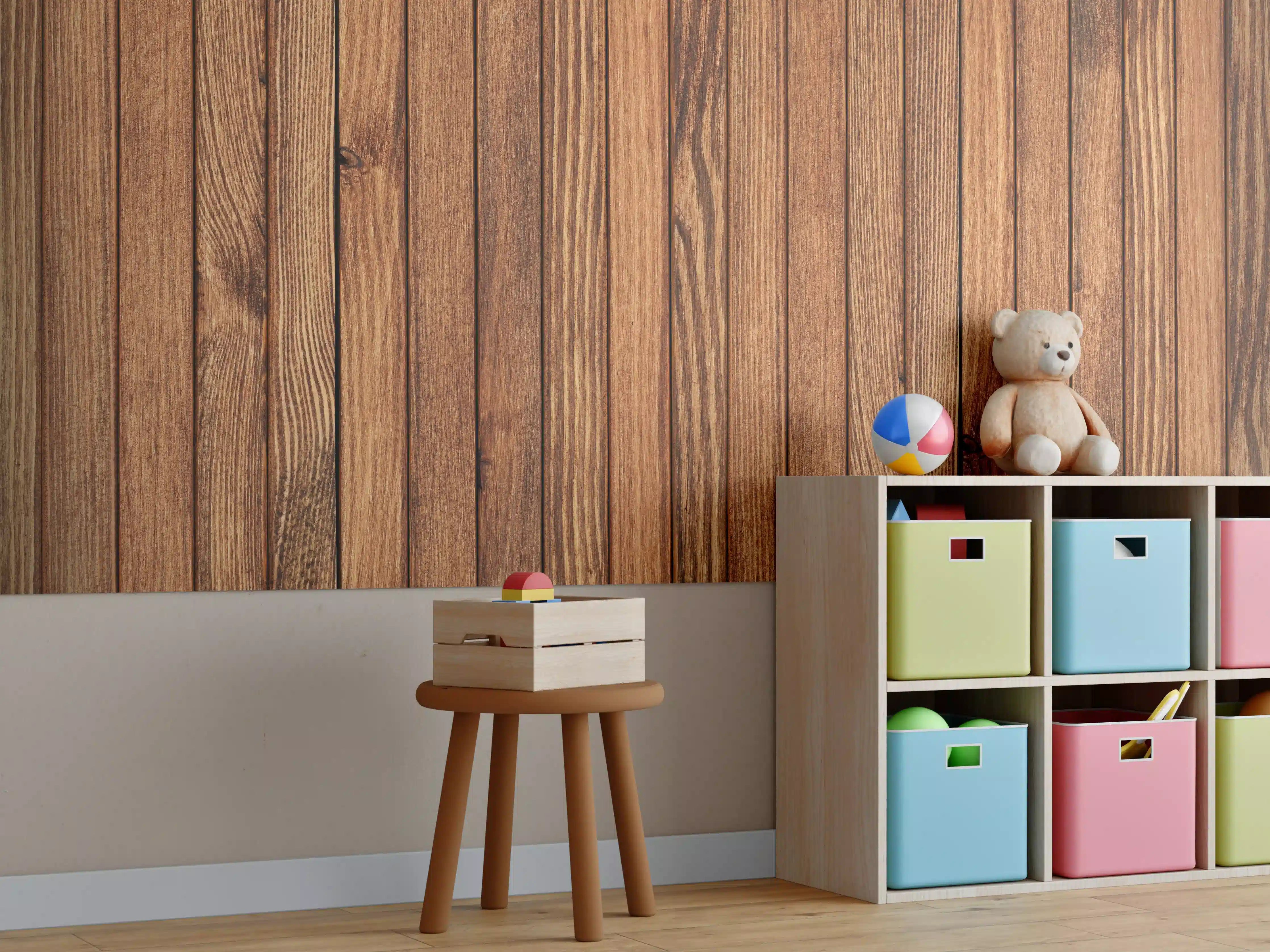 Kinderzimmer Wandgestaltung - Gestreifte natürliche Holzbretter