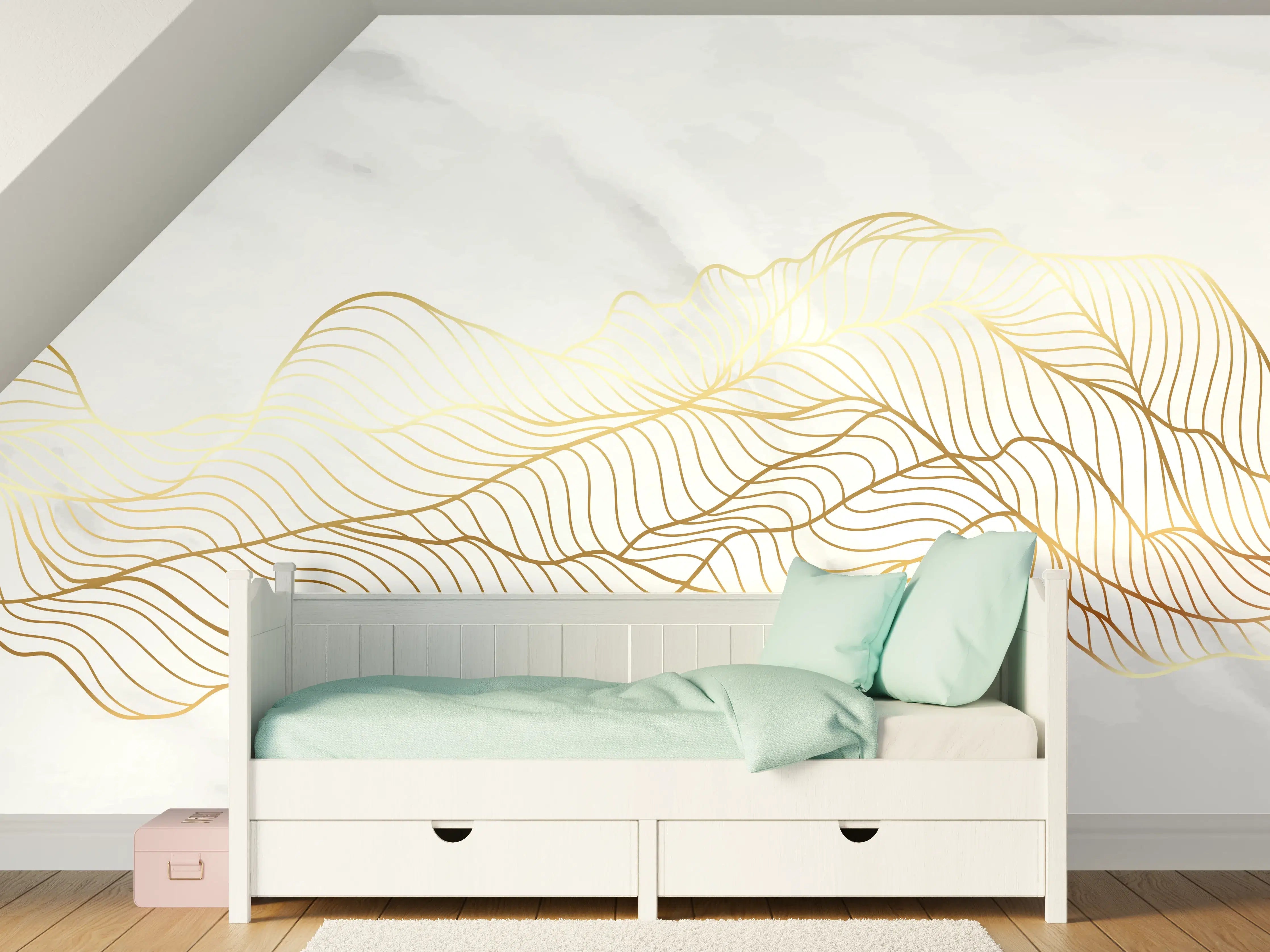 Kinderzimmer Wandgestaltung - Goldene Wellenlinien auf Marmor