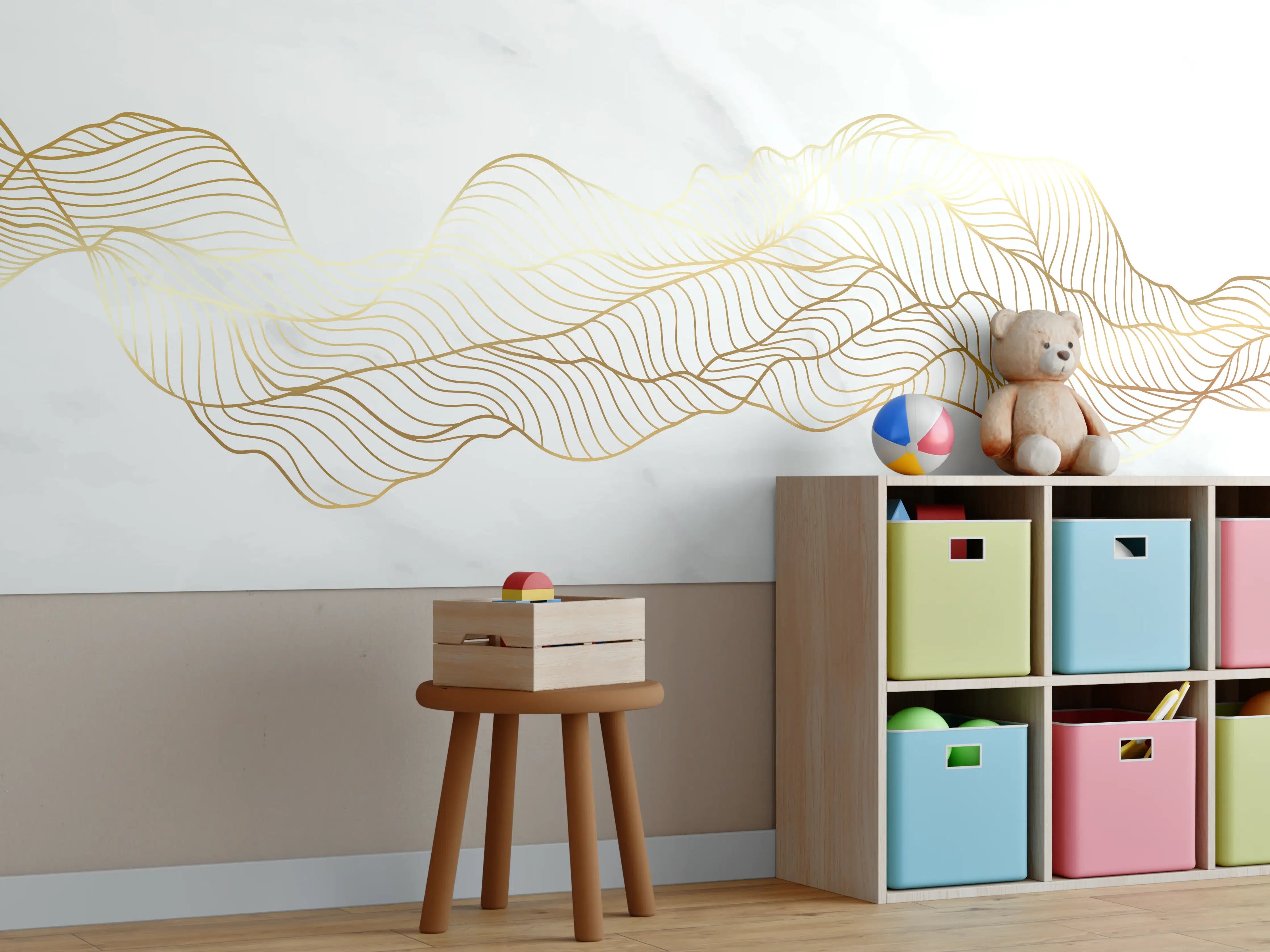 Kinderzimmer Wandgestaltung - Goldene Wellenlinien auf Marmor