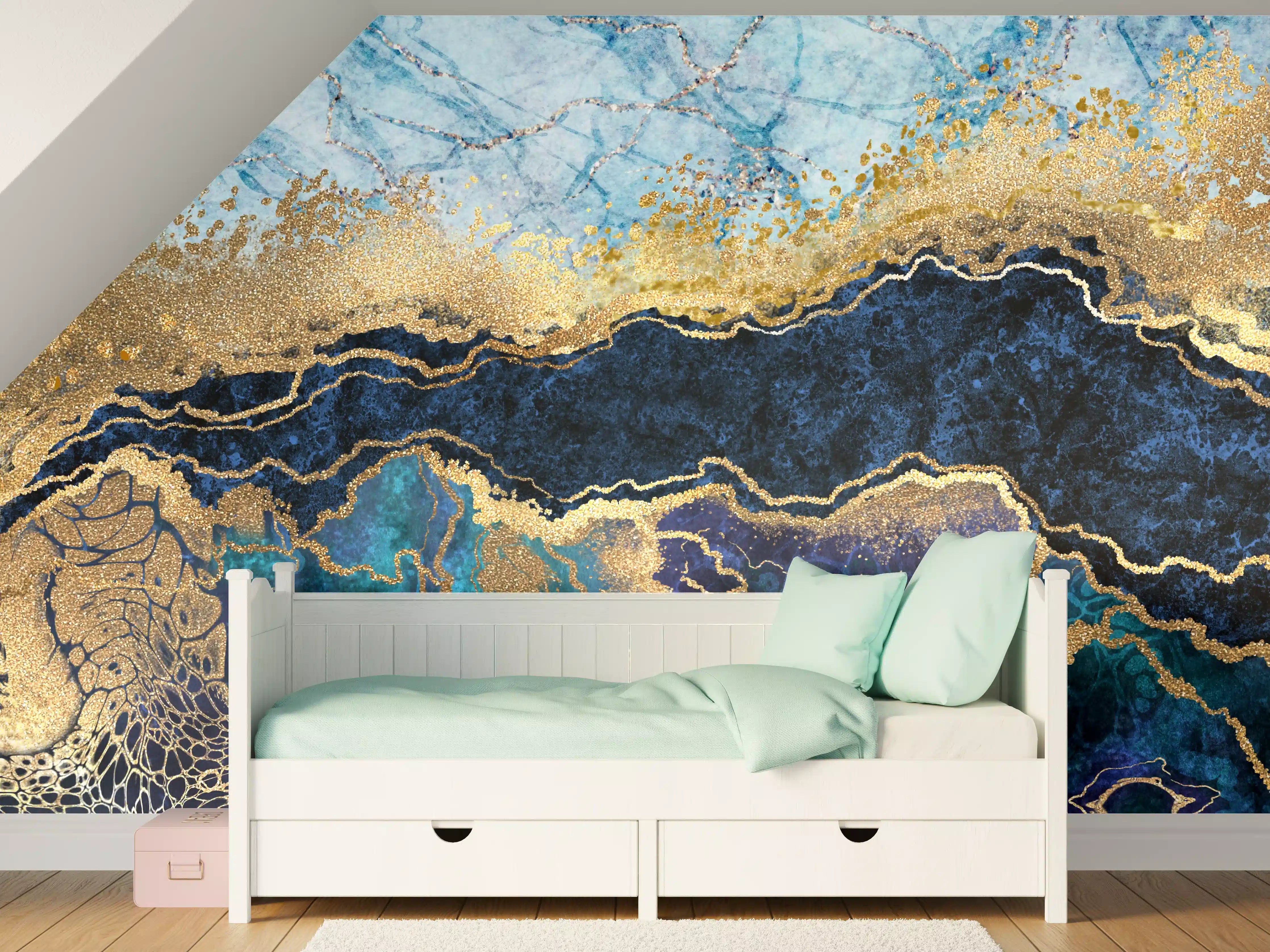Kinderzimmer Wandgestaltung - Goldene und blaue Marmor-Textur