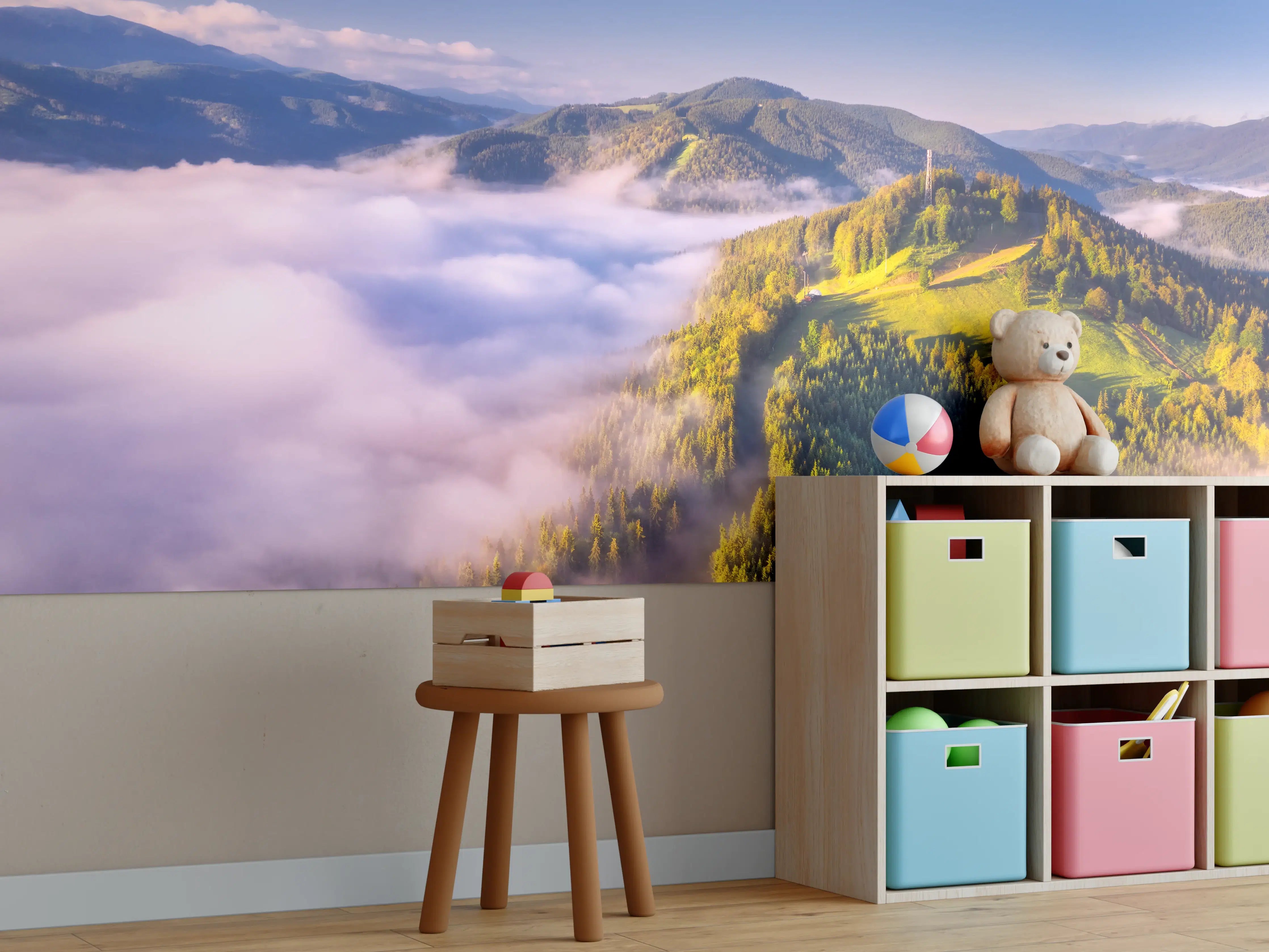 Kinderzimmer Wandgestaltung - Graue Wolken über weißen Gipfeln