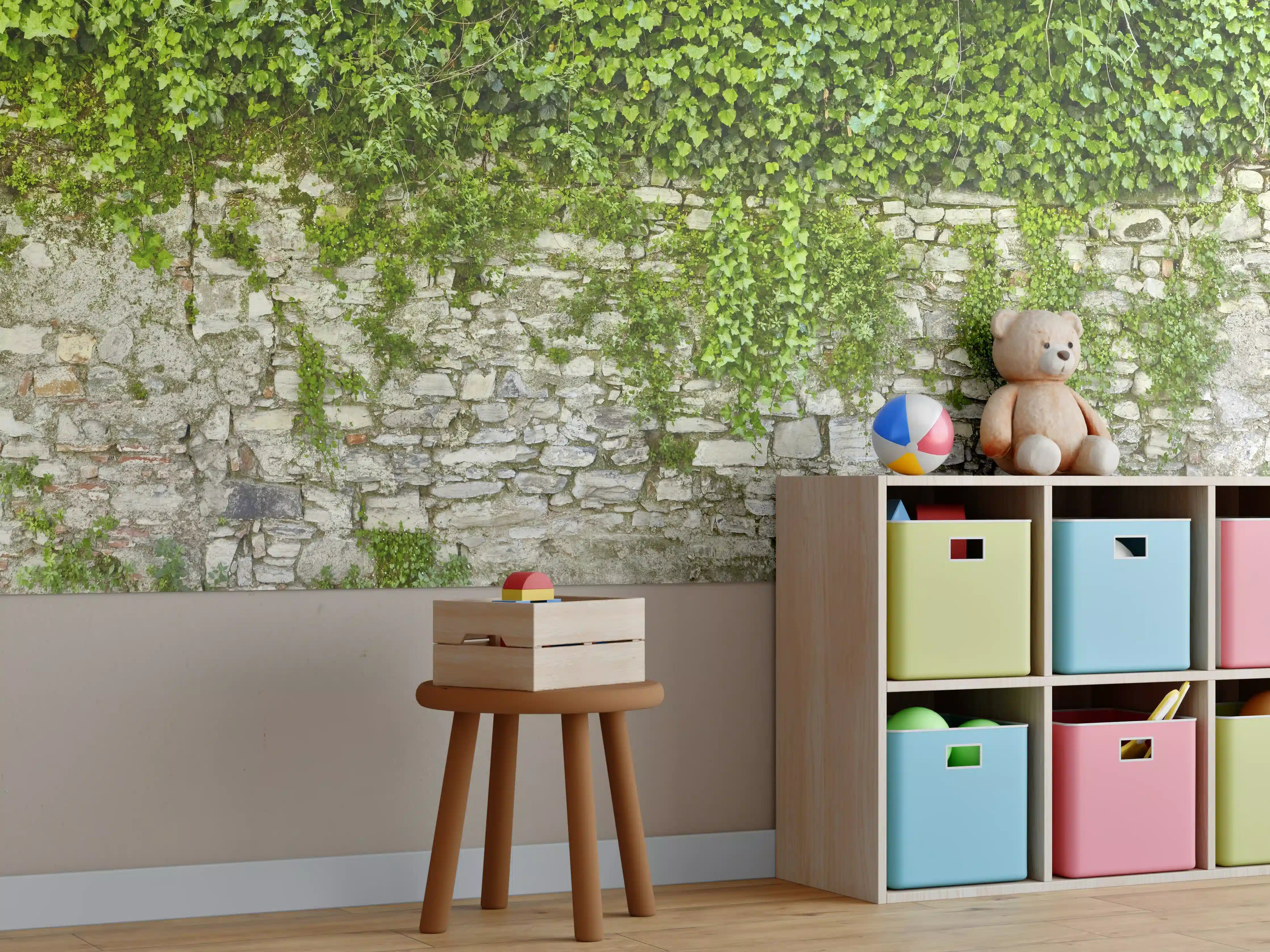 Kinderzimmer Wandgestaltung - Grün überwucherte Burgmauer