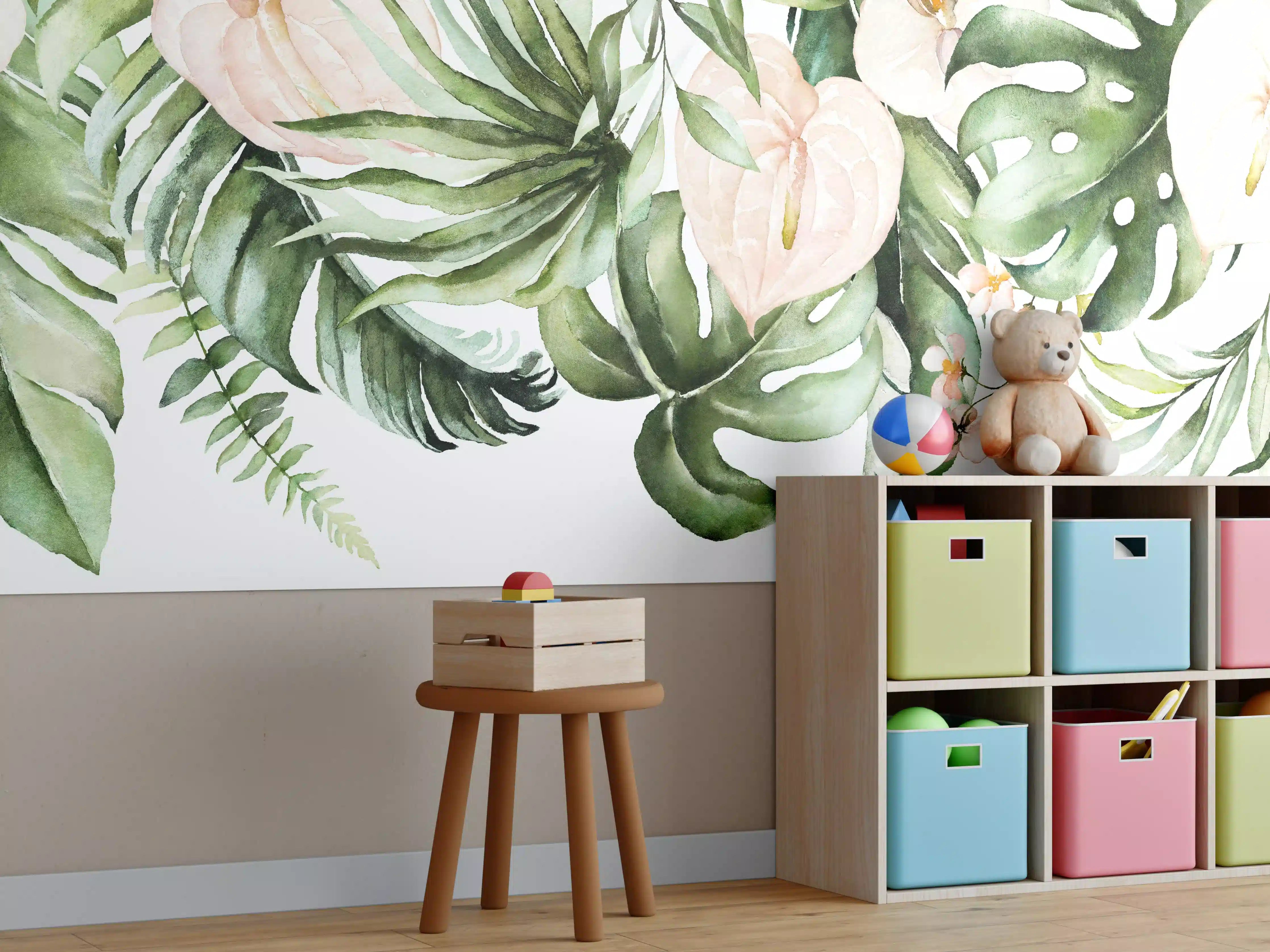 Kinderzimmer Wandgestaltung - Grüne tropische Blätter mit Blüten