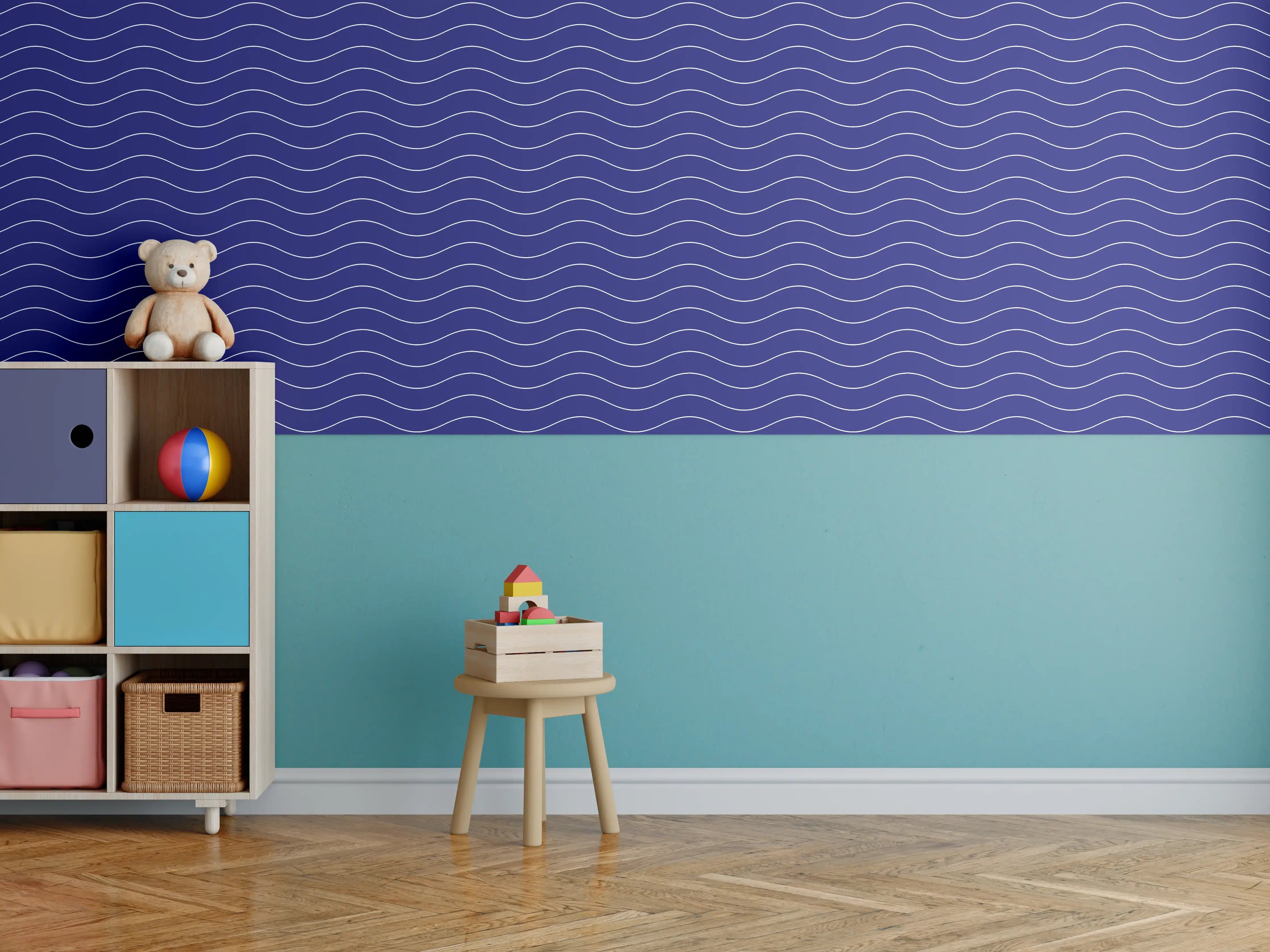 Kinderzimmer Wandgestaltung - Helles Blau mit zarten Graunuancen, Wasserwellenmuster