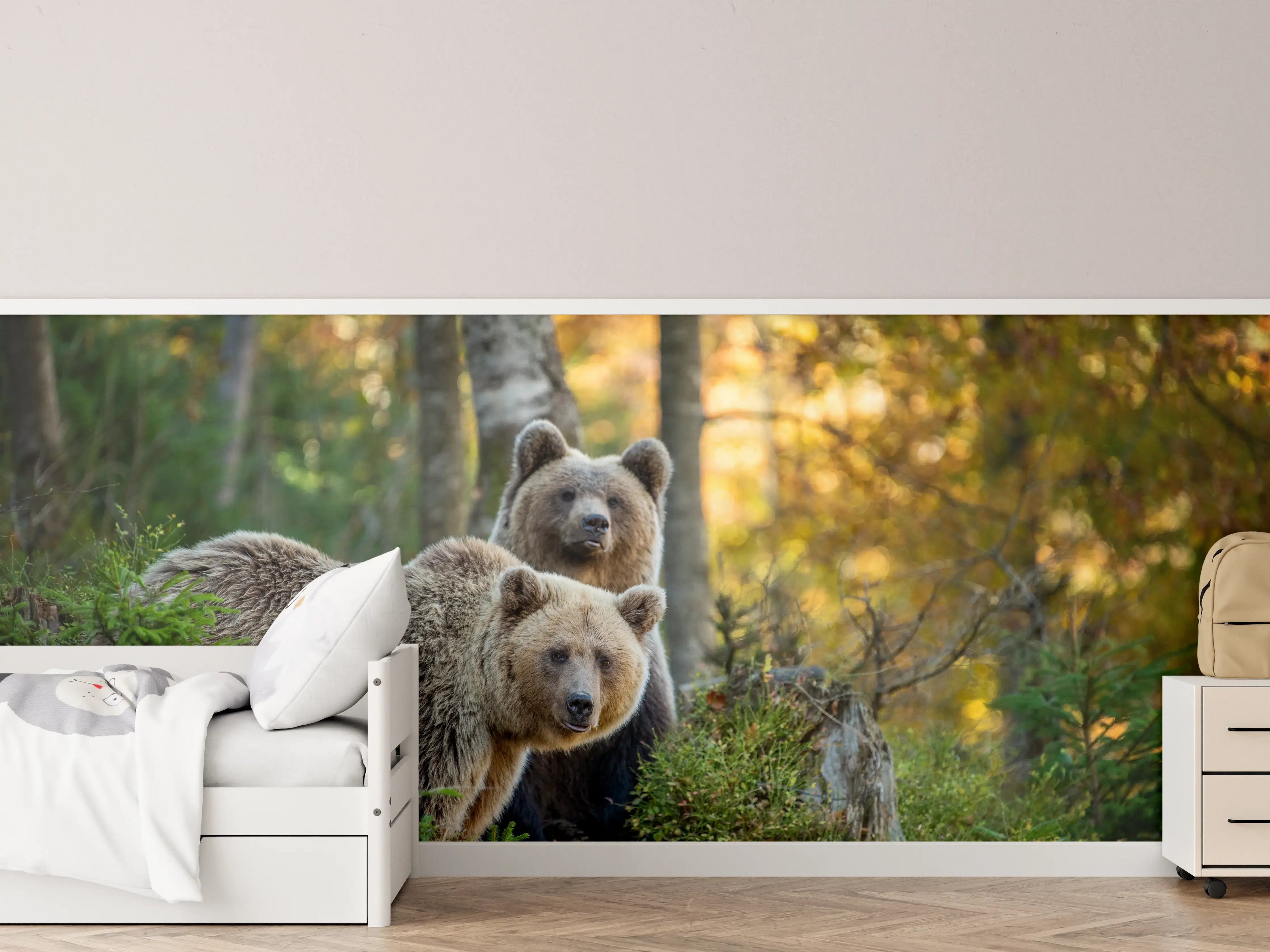 Kinderzimmer Wandgestaltung - Herbstlicher Braunbär im Wald