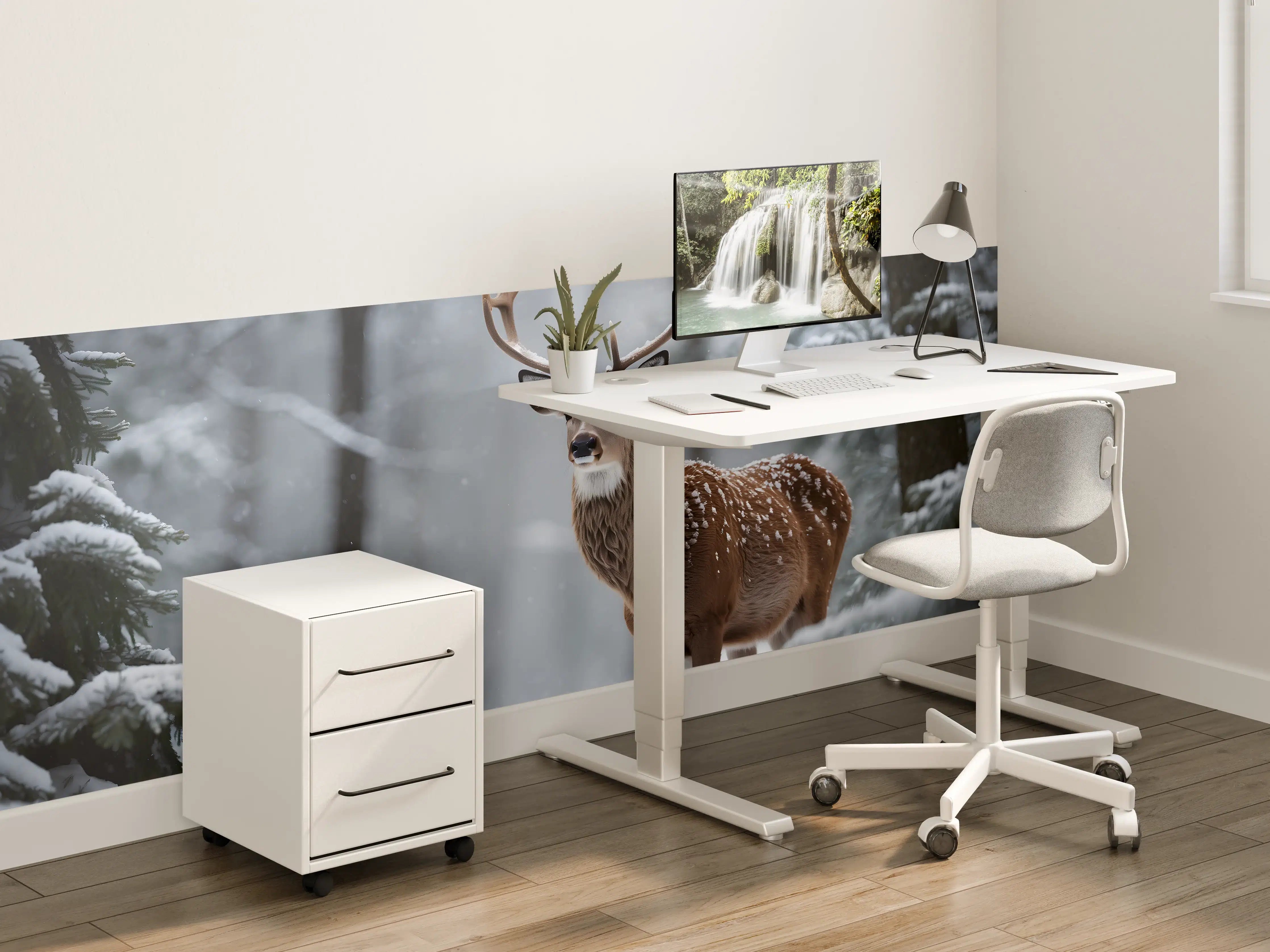 Kinderzimmer Wandgestaltung - Hirsch im verschneiten Wald