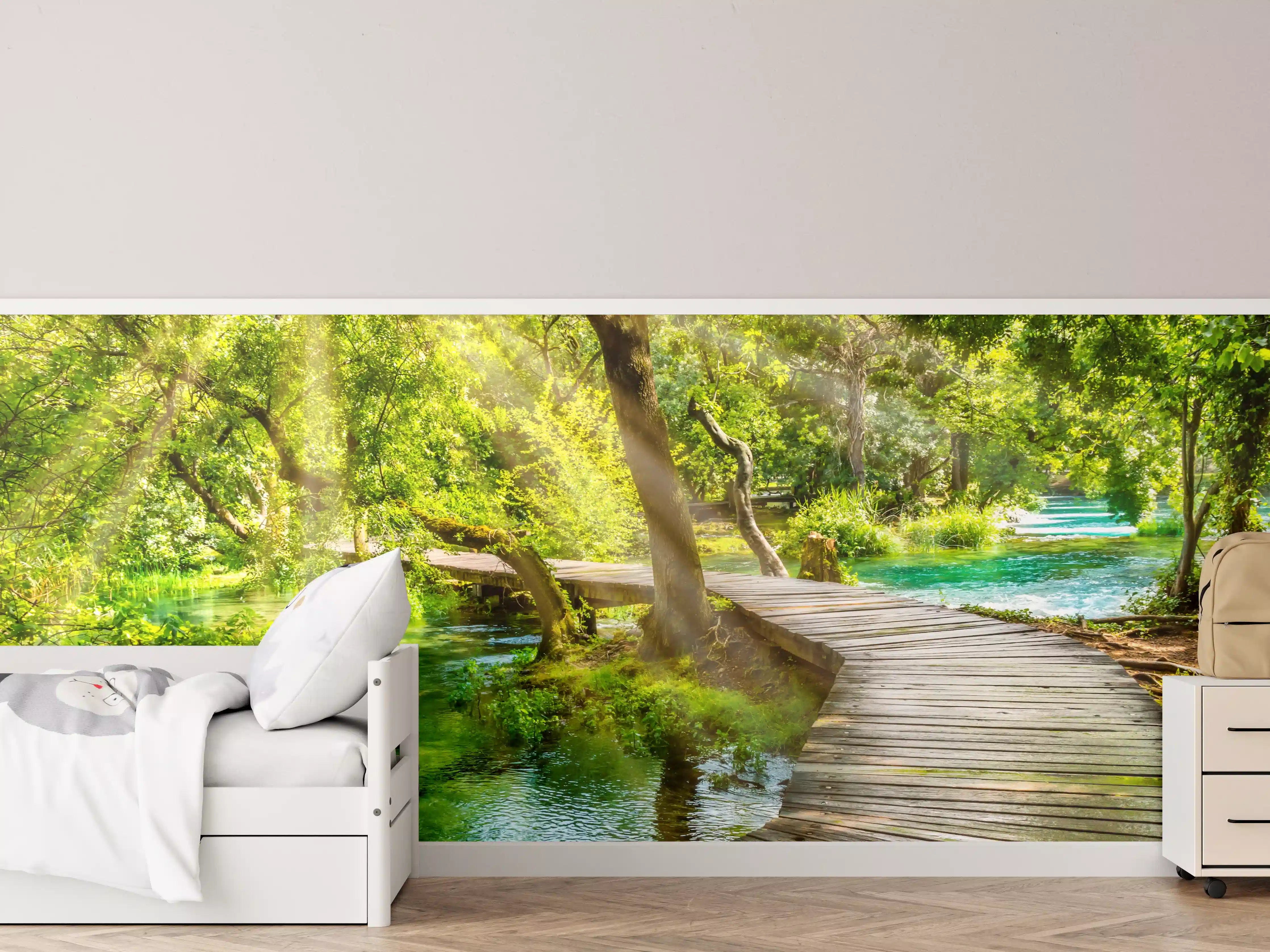 Kinderzimmer Wandgestaltung - Hölzerner Fußweg über Fluss - Kroatien