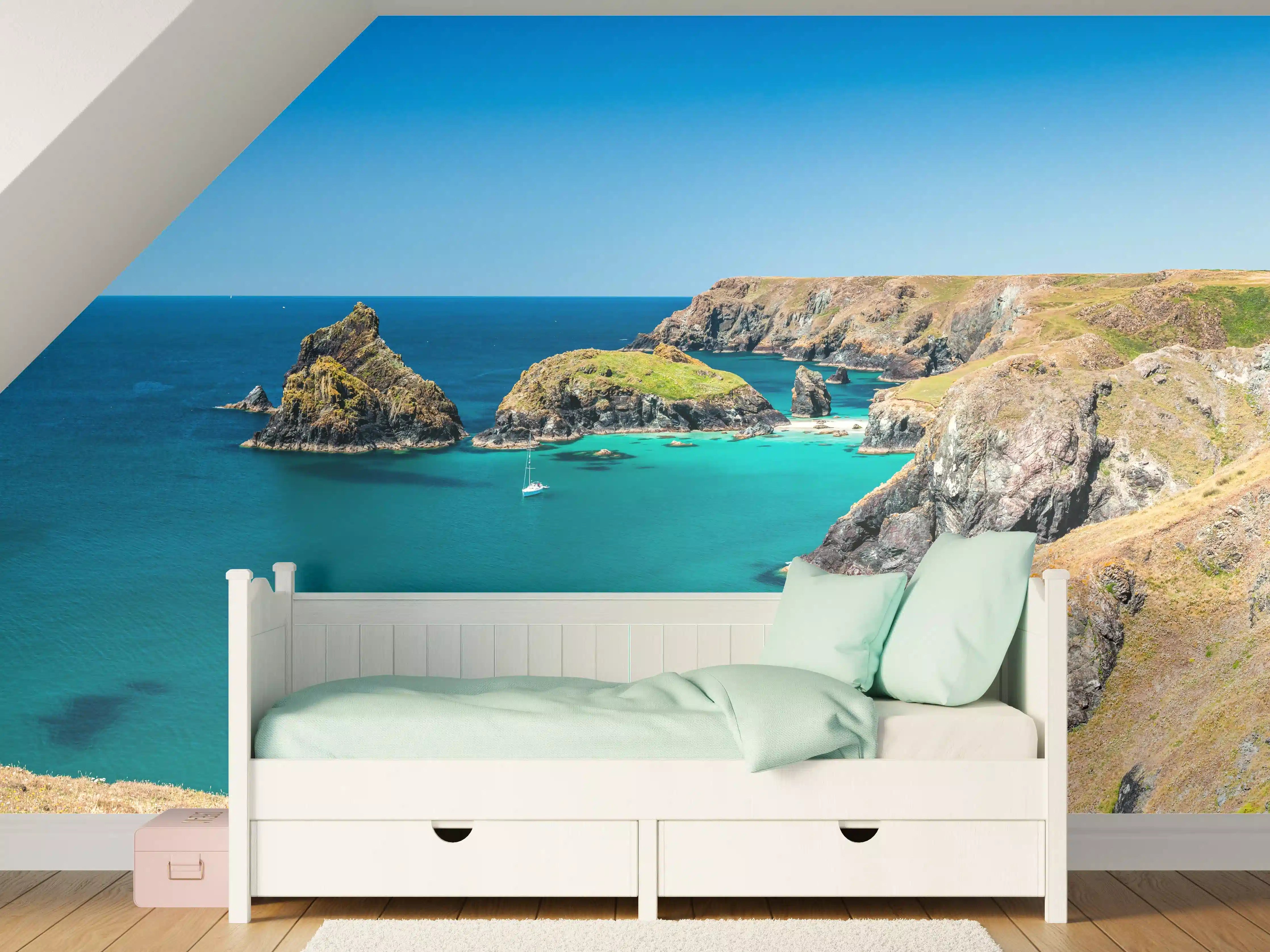 Kinderzimmer Wandgestaltung - Idyllische Küstenlandschaft mit Türkisblauem Wasser