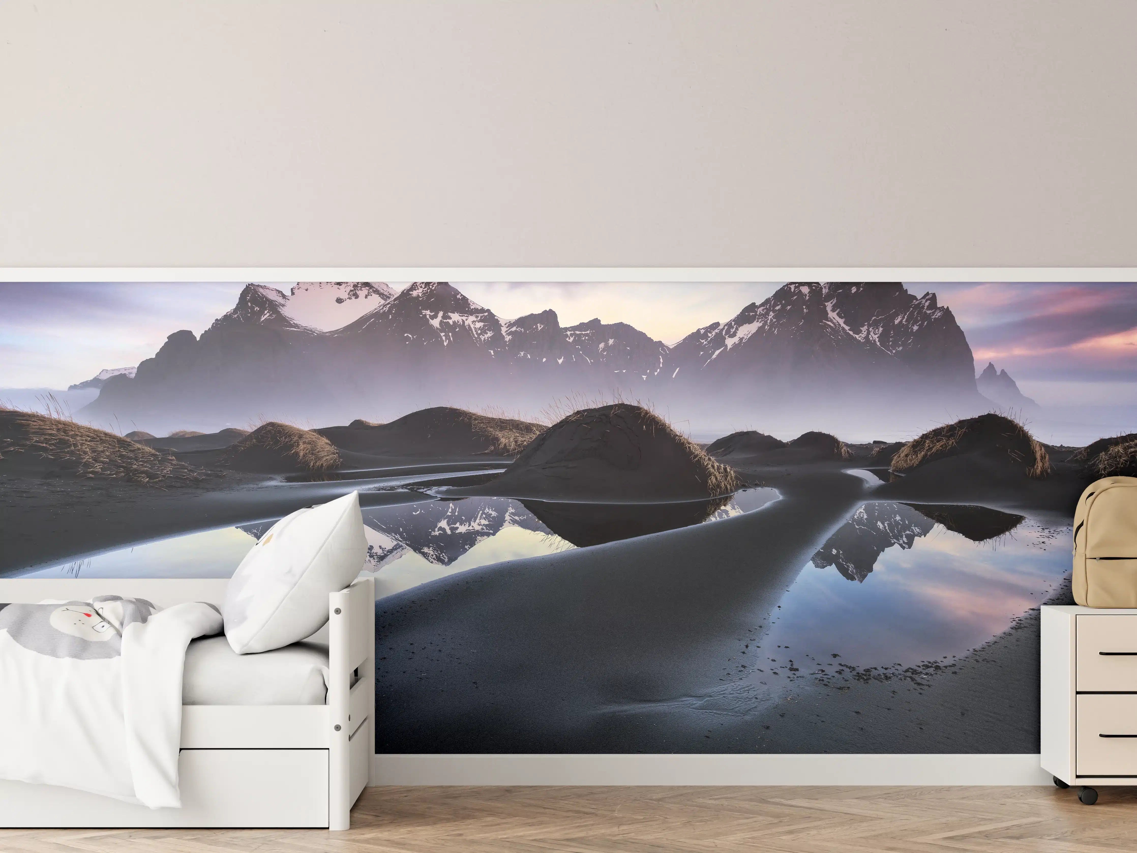 Kinderzimmer Wandgestaltung - Island Berge im Winter