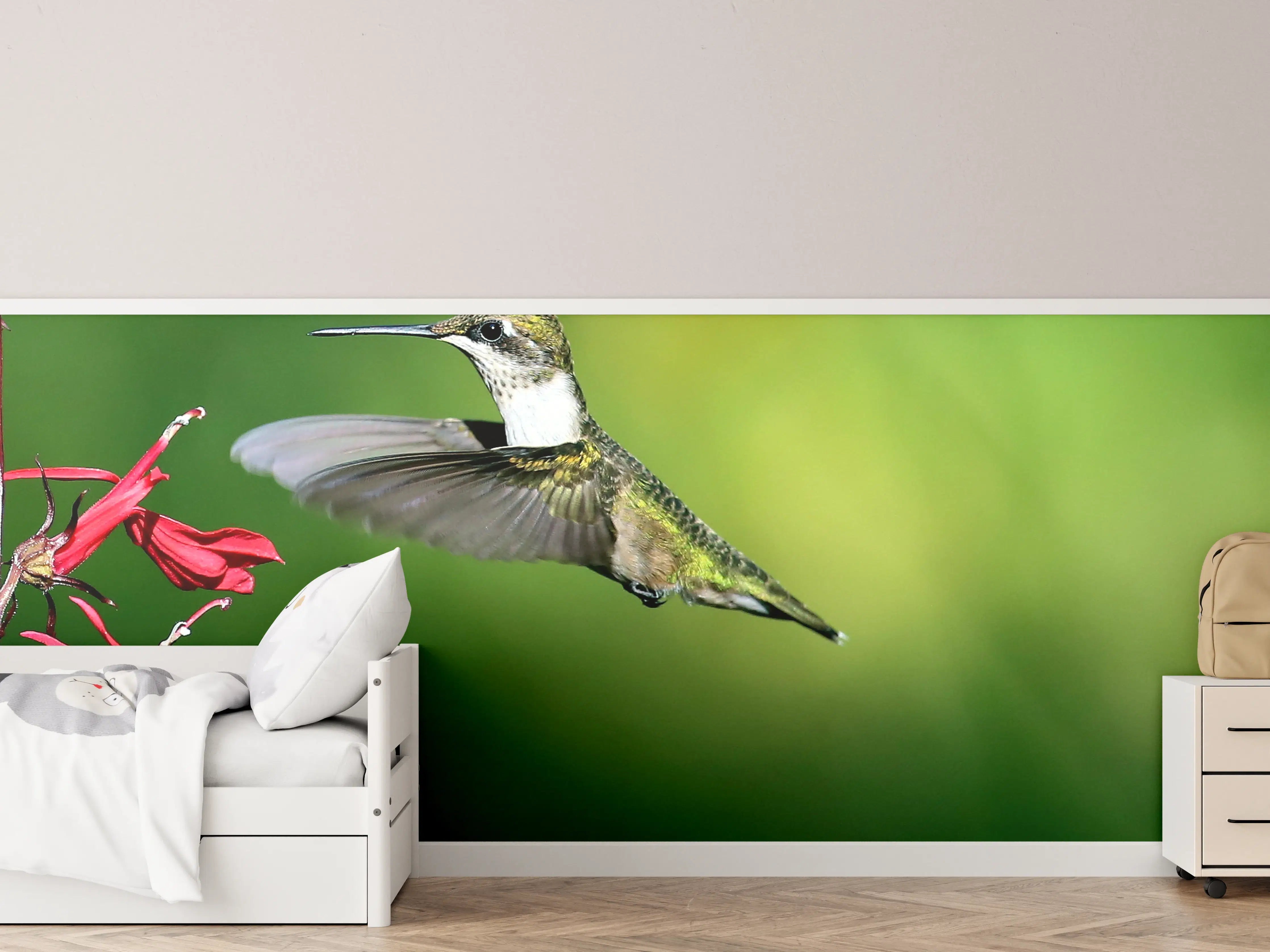 Kinderzimmer Wandgestaltung - Kolibri-Weibchen im Flug