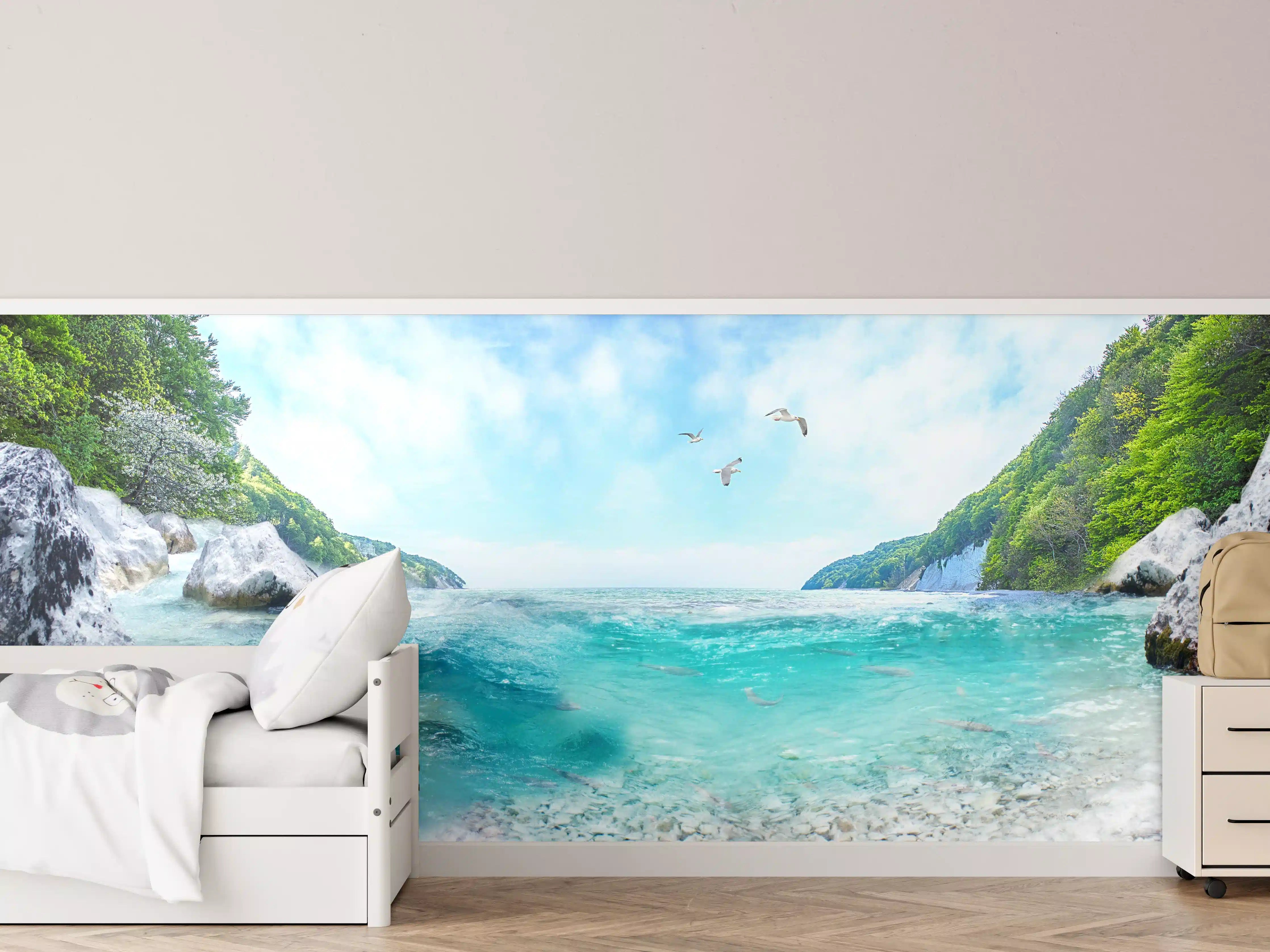 Kinderzimmer Wandgestaltung - Kristallklares Flussbild mit grünen Ufern