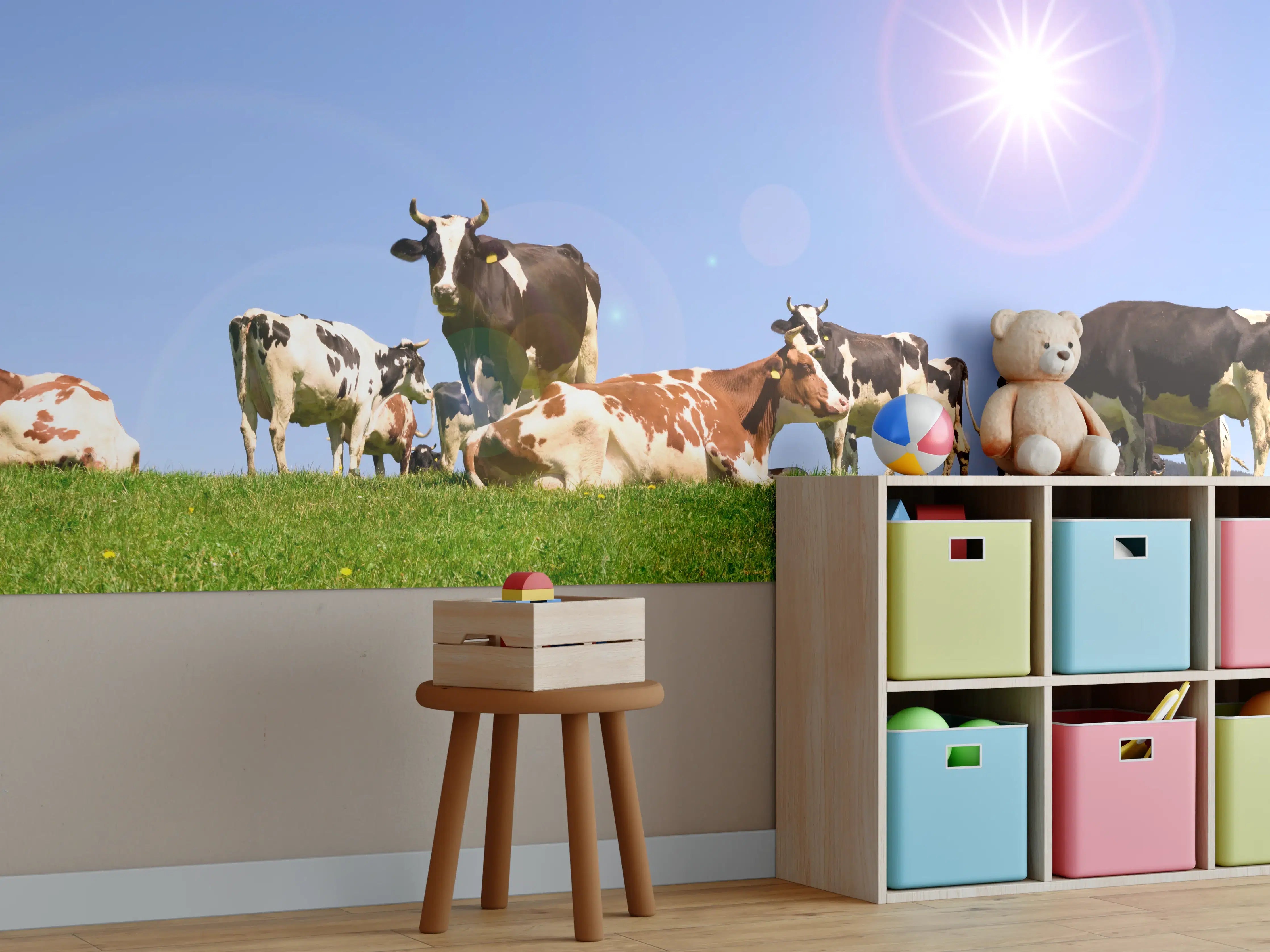 Kinderzimmer Wandgestaltung - Kuhherde auf grüner Wiese