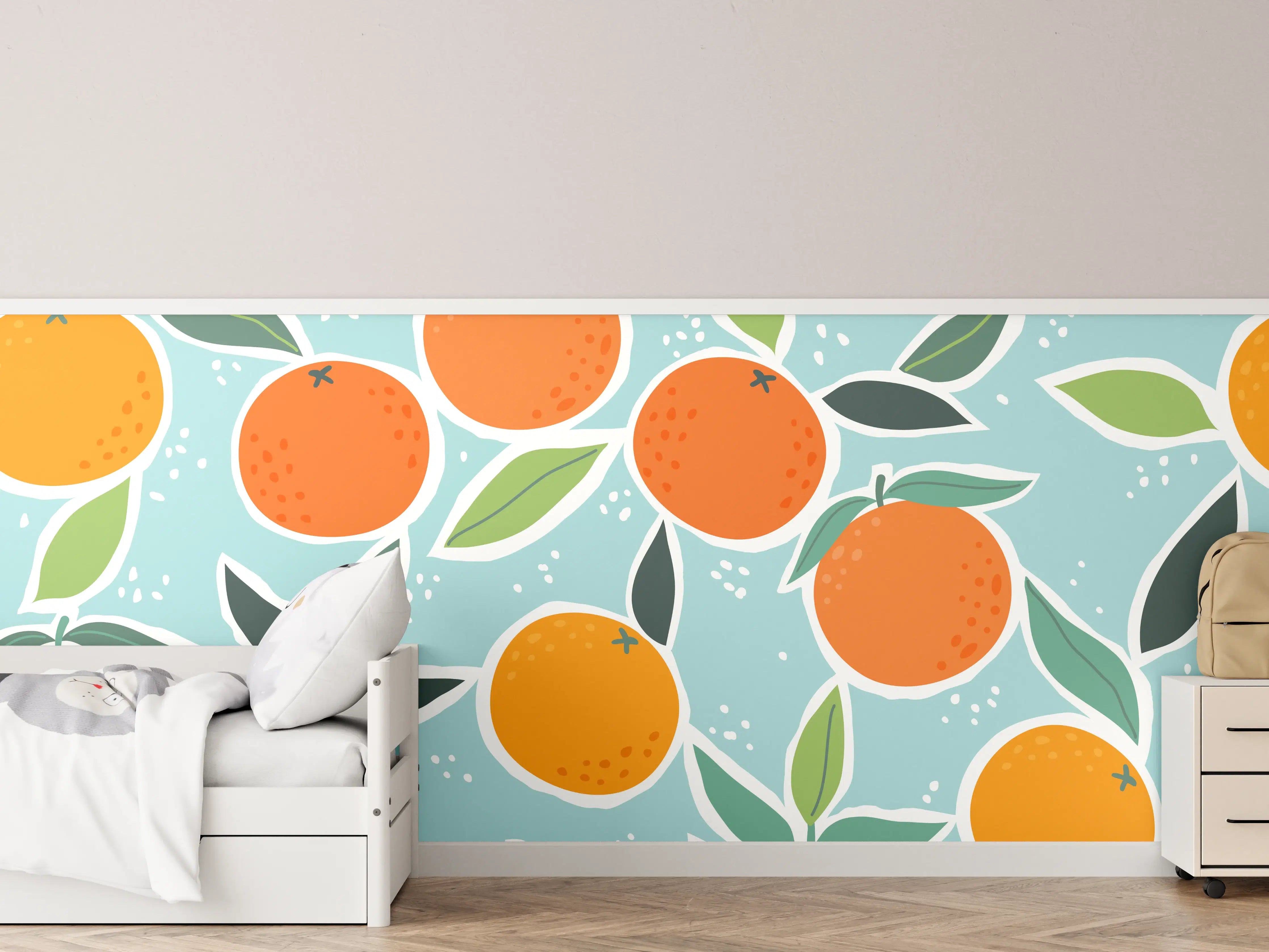 Kinderzimmer Wandgestaltung - Lebendige Orangen mit Blättern auf heller Hintergrund
