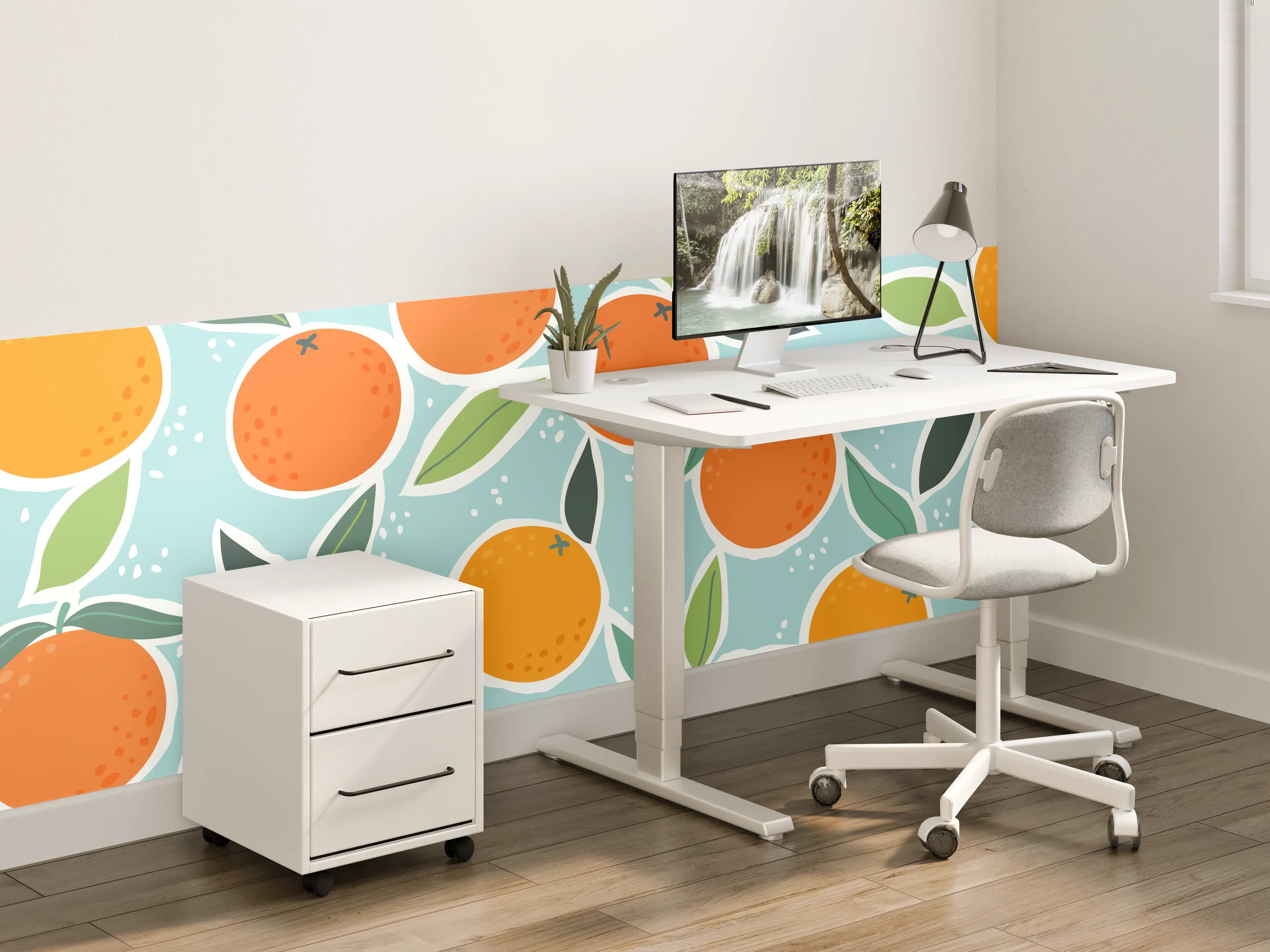Kinderzimmer Wandgestaltung - Lebendige Orangen mit Blättern auf heller Hintergrund