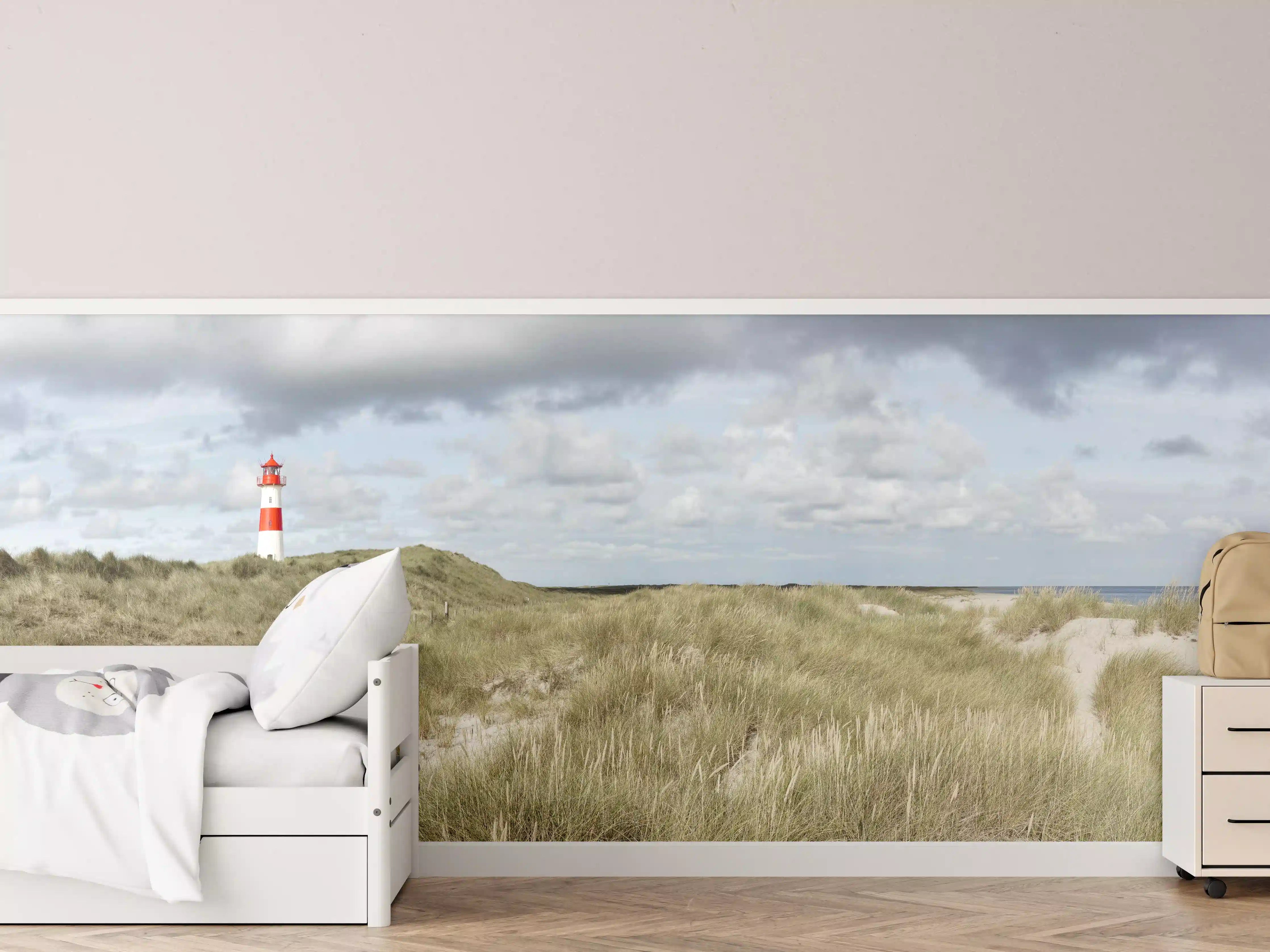 Kinderzimmer Wandgestaltung - Leuchtturm in der Küstenlandschaft