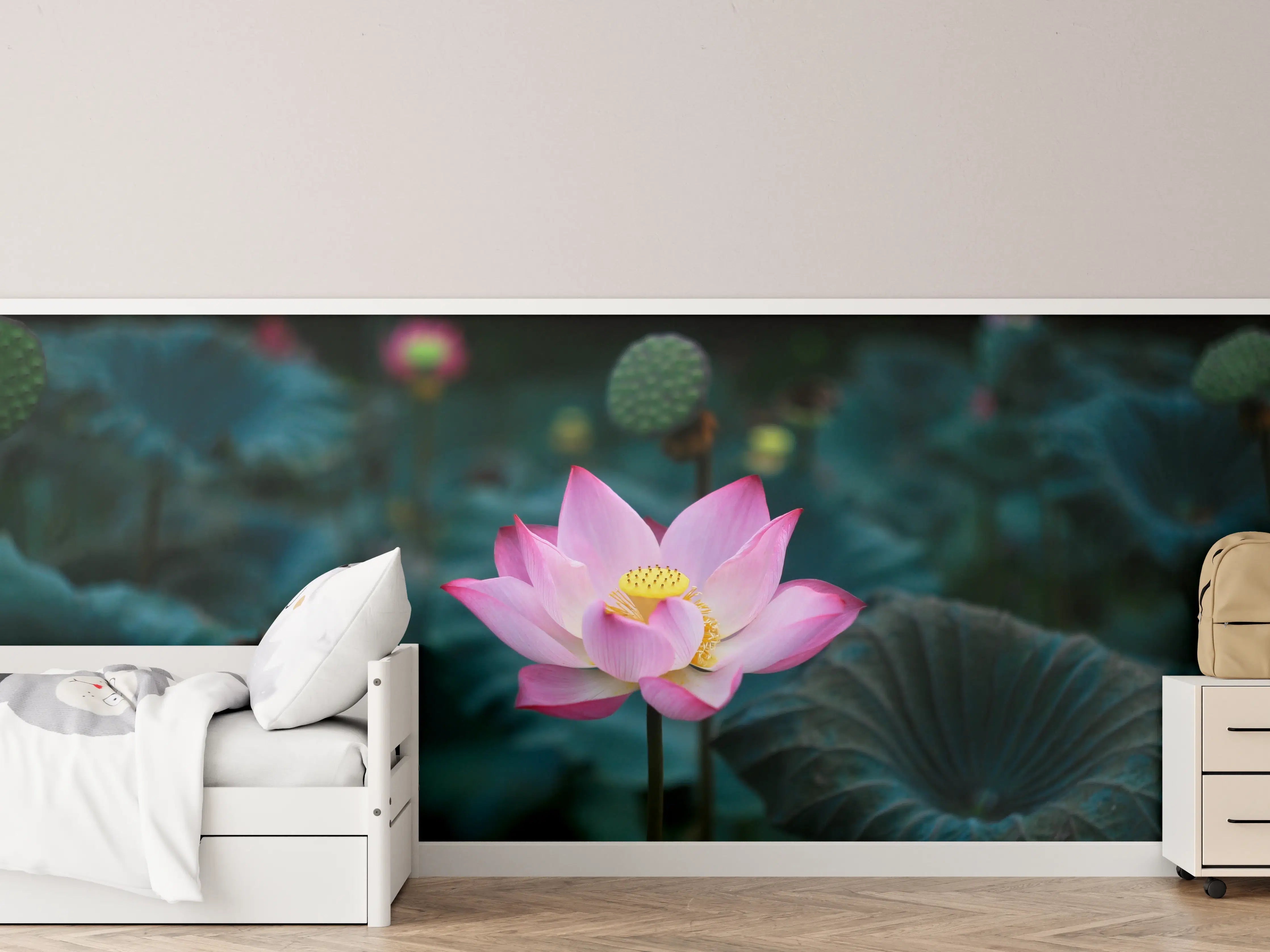 Kinderzimmer Wandgestaltung - Lotosblume im Garten