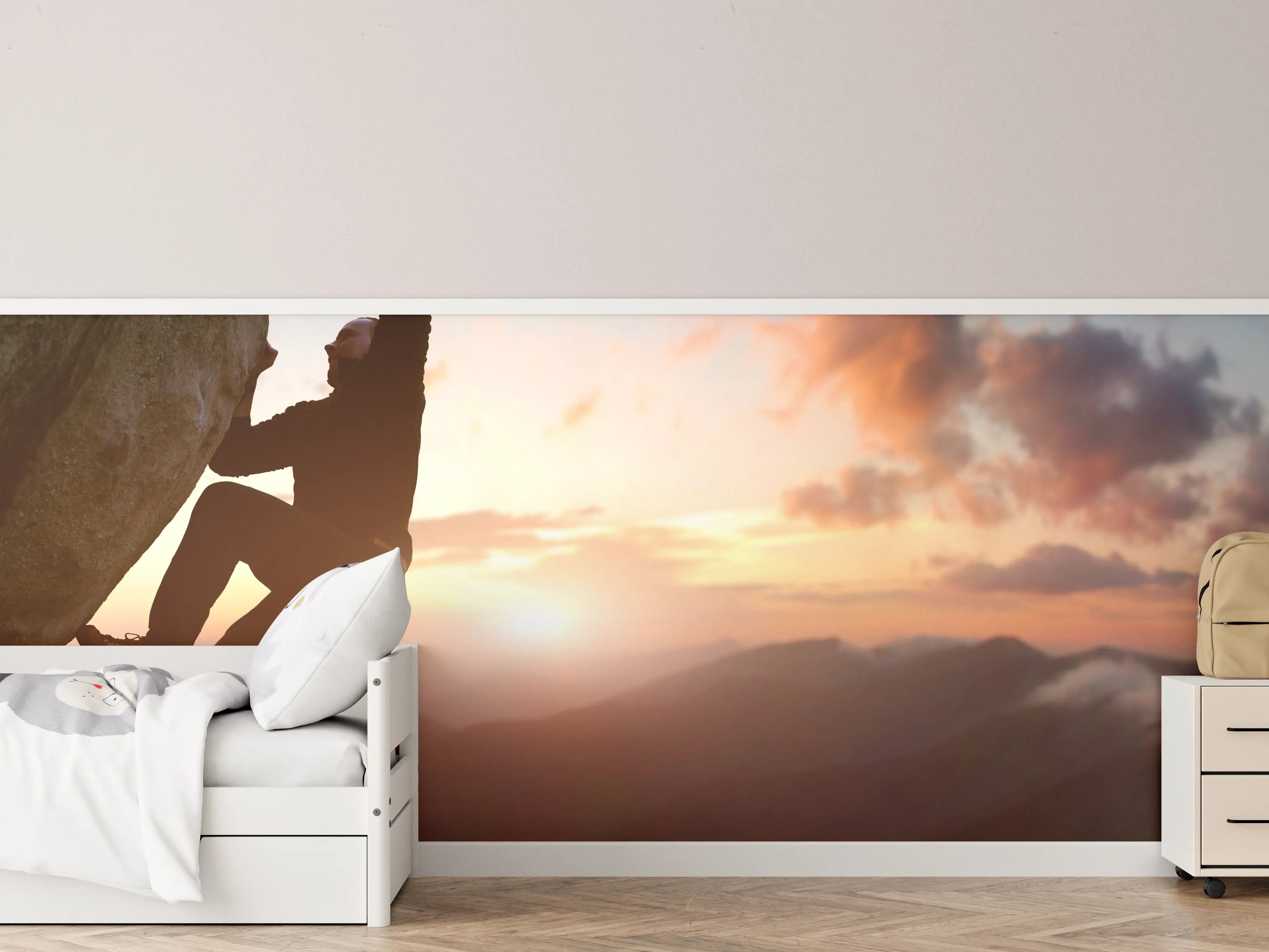 Kinderzimmer Wandgestaltung - Männlicher Kletterer bei Sonnenuntergang