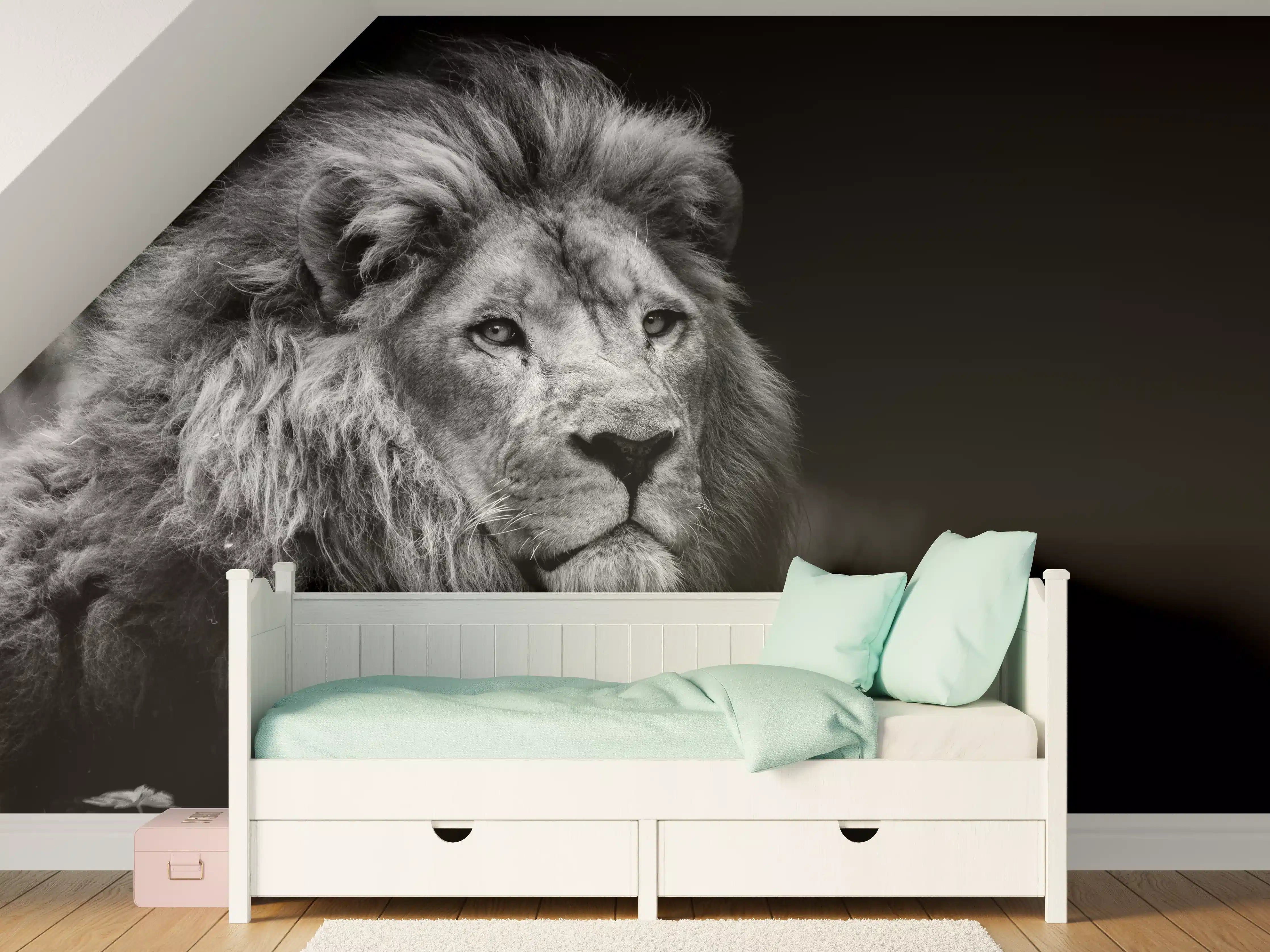 Kinderzimmer Wandgestaltung - Majestätischer Löwe in Schwarz-Weiß