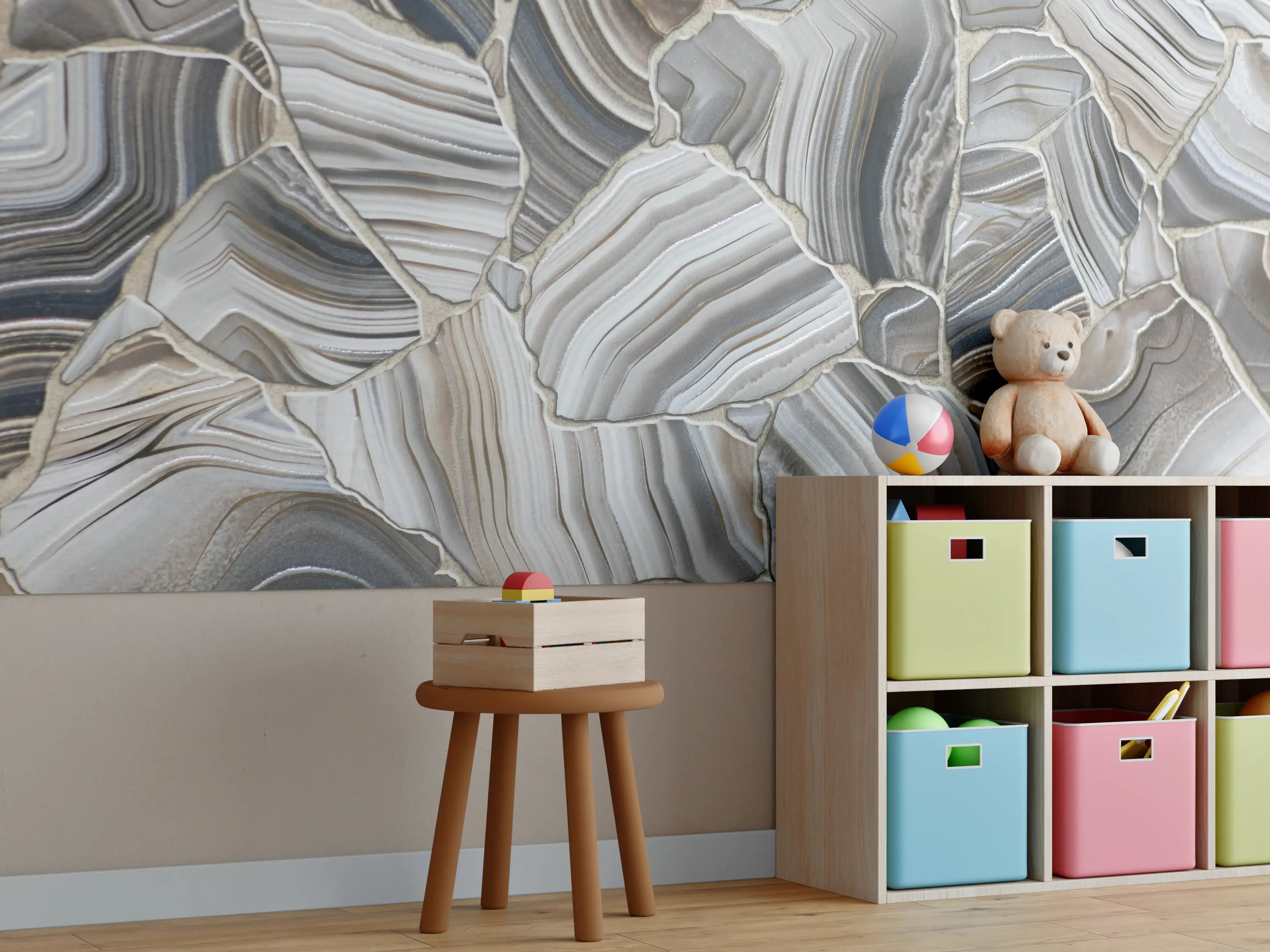 Kinderzimmer Wandgestaltung - Marmorstruktur in natürlichen Beige- und Grautönen