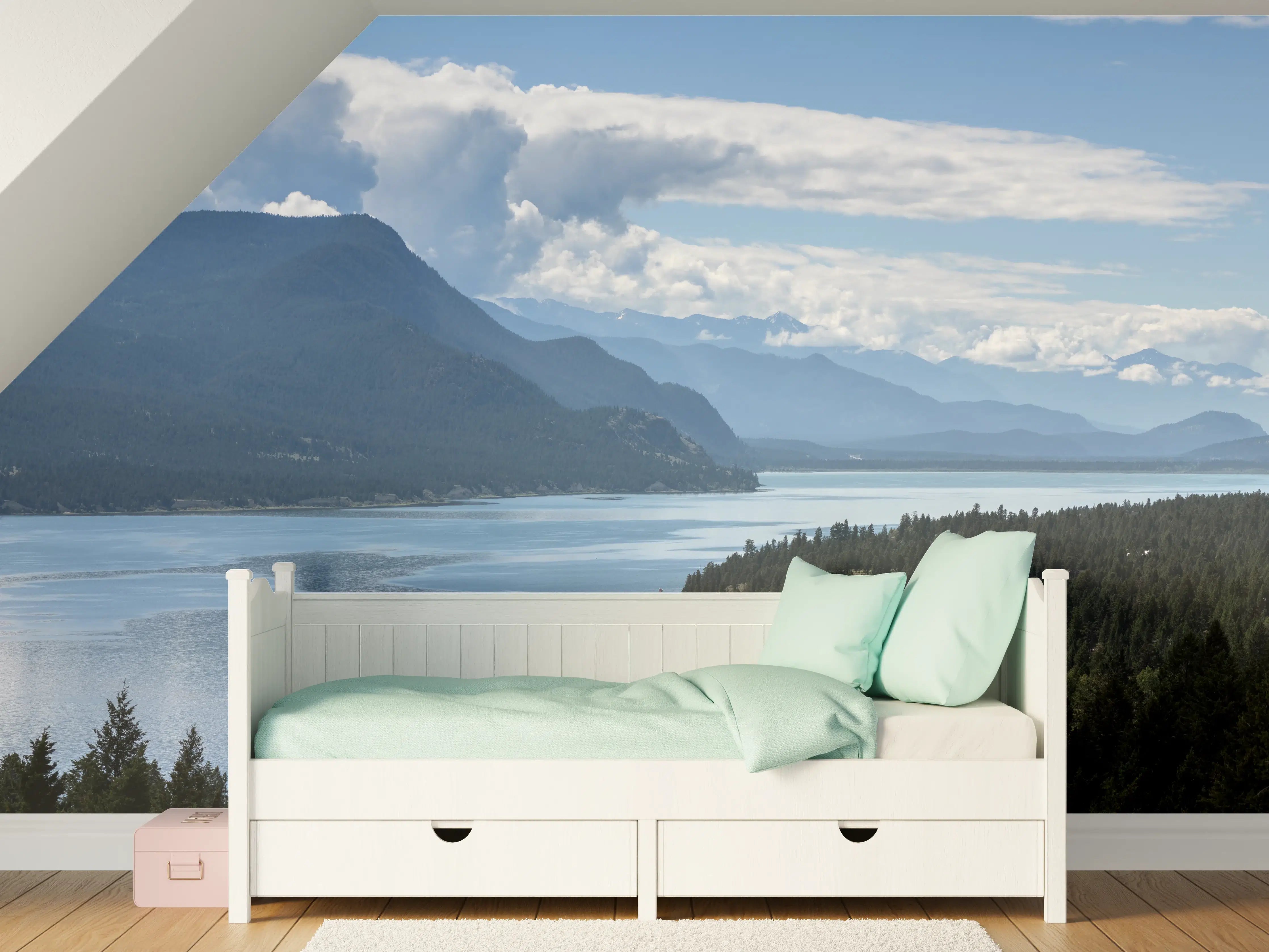 Kinderzimmer Wandgestaltung - Morgennebel über den Gipfeln des Fairmont Ridge