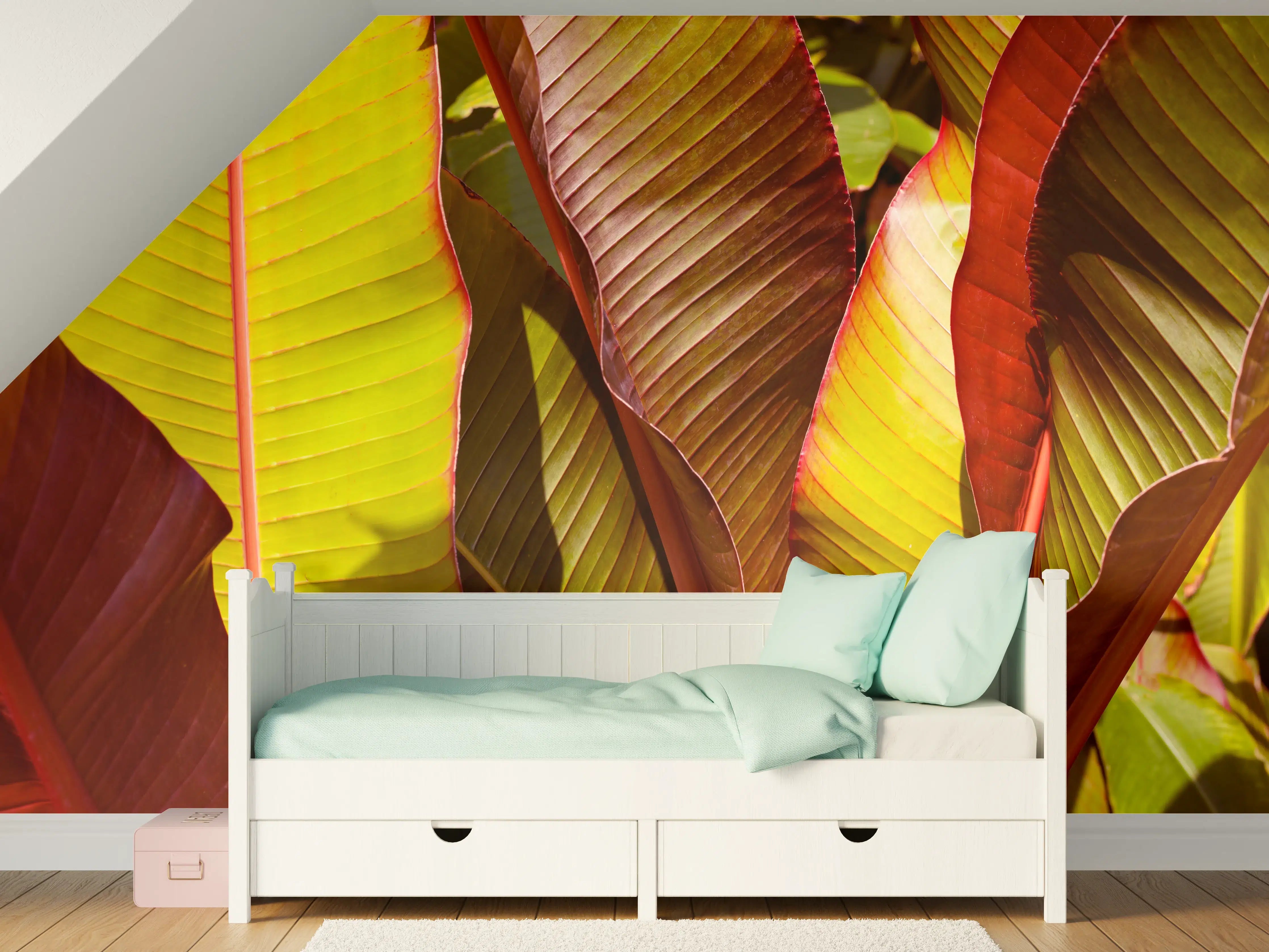 Kinderzimmer Wandgestaltung - Nahaufnahme von Bananenblättern