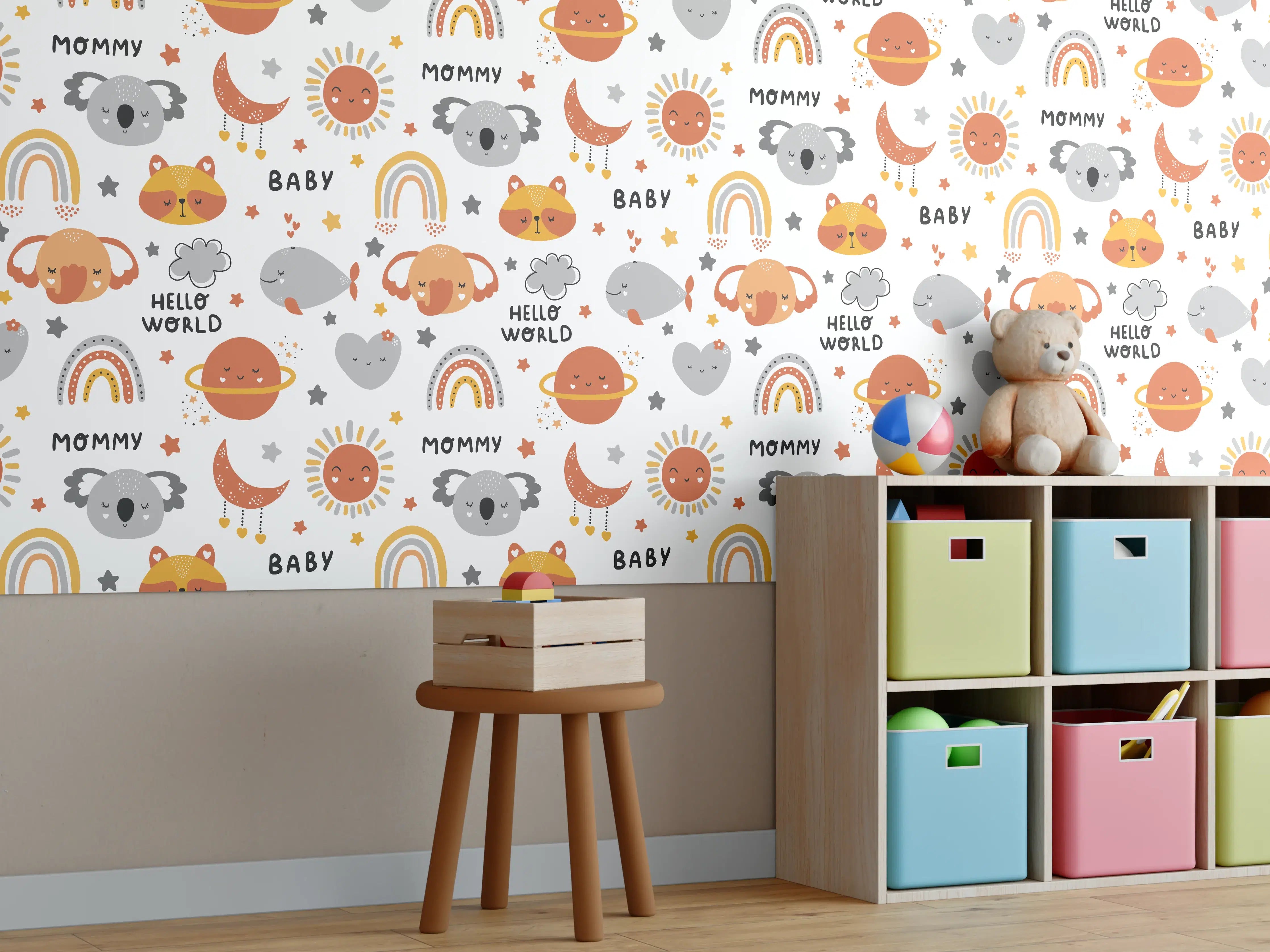 Kinderzimmer Wandgestaltung - Niedliche Tier- und Regenbögen-Muster in warmen Farben
