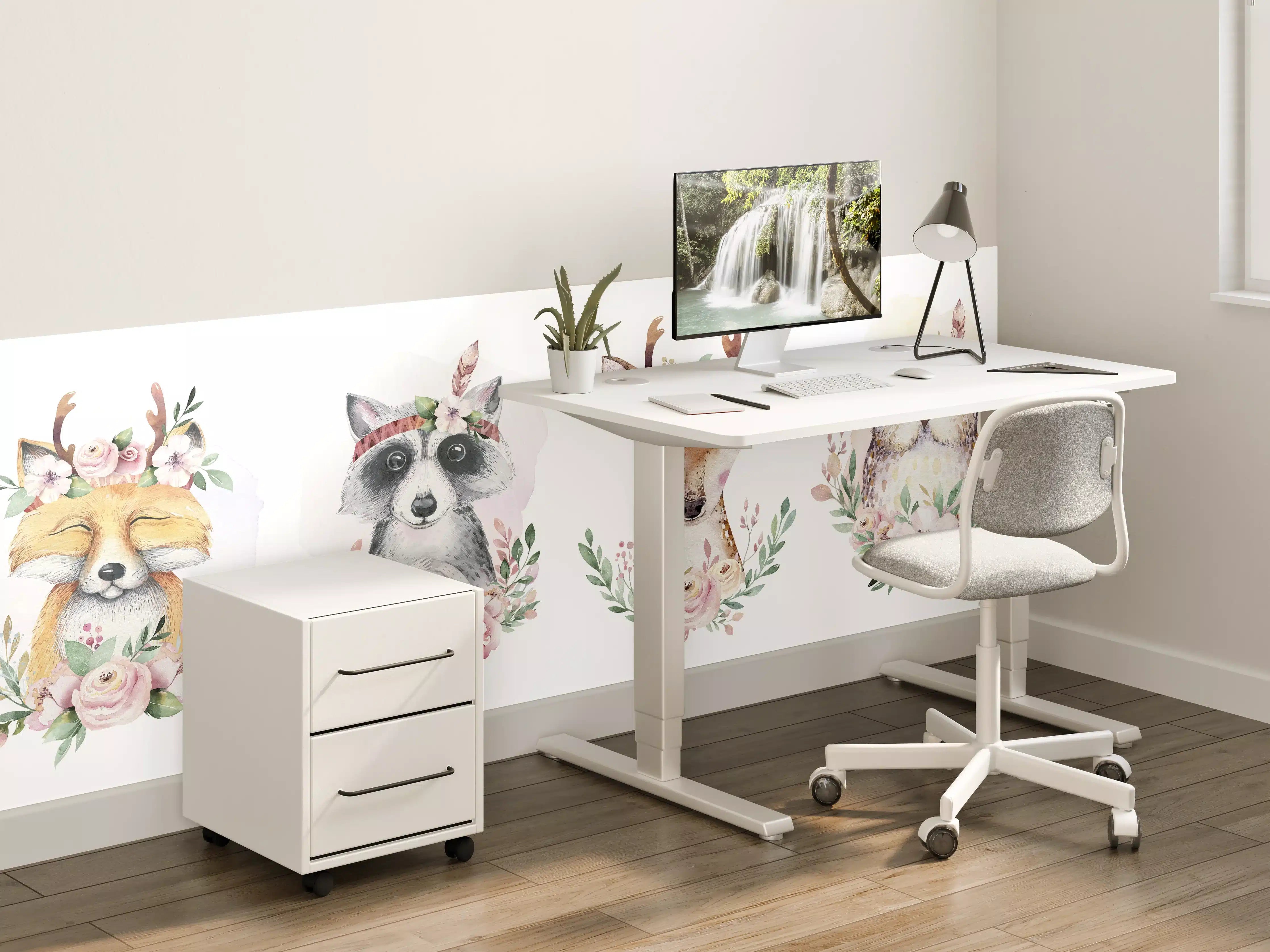 Kinderzimmer Wandgestaltung - Niedliche Tiermotive mit Blumenkränzen