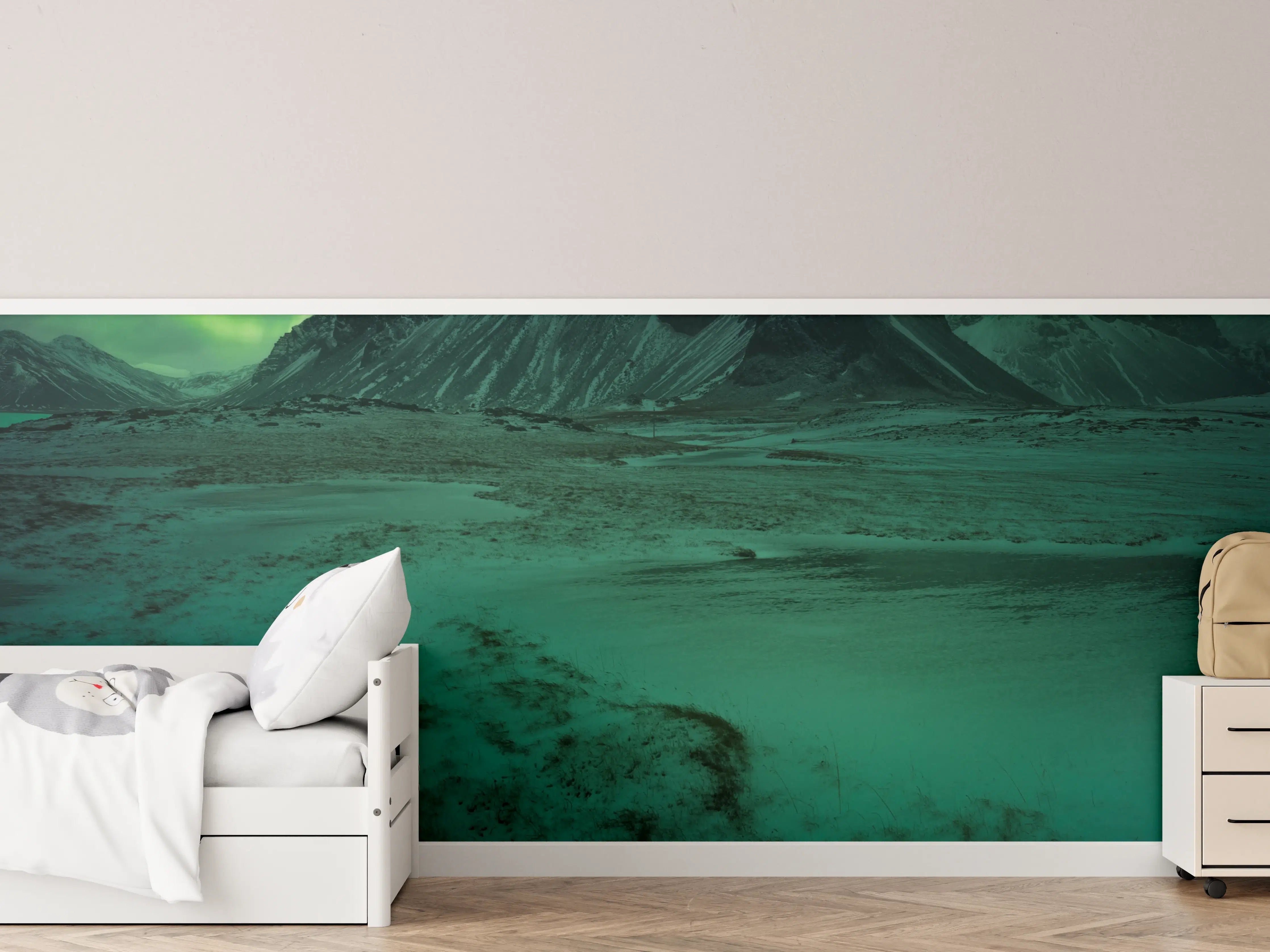 Kinderzimmer Wandgestaltung - Nordlichter über winterlicher Landschaft