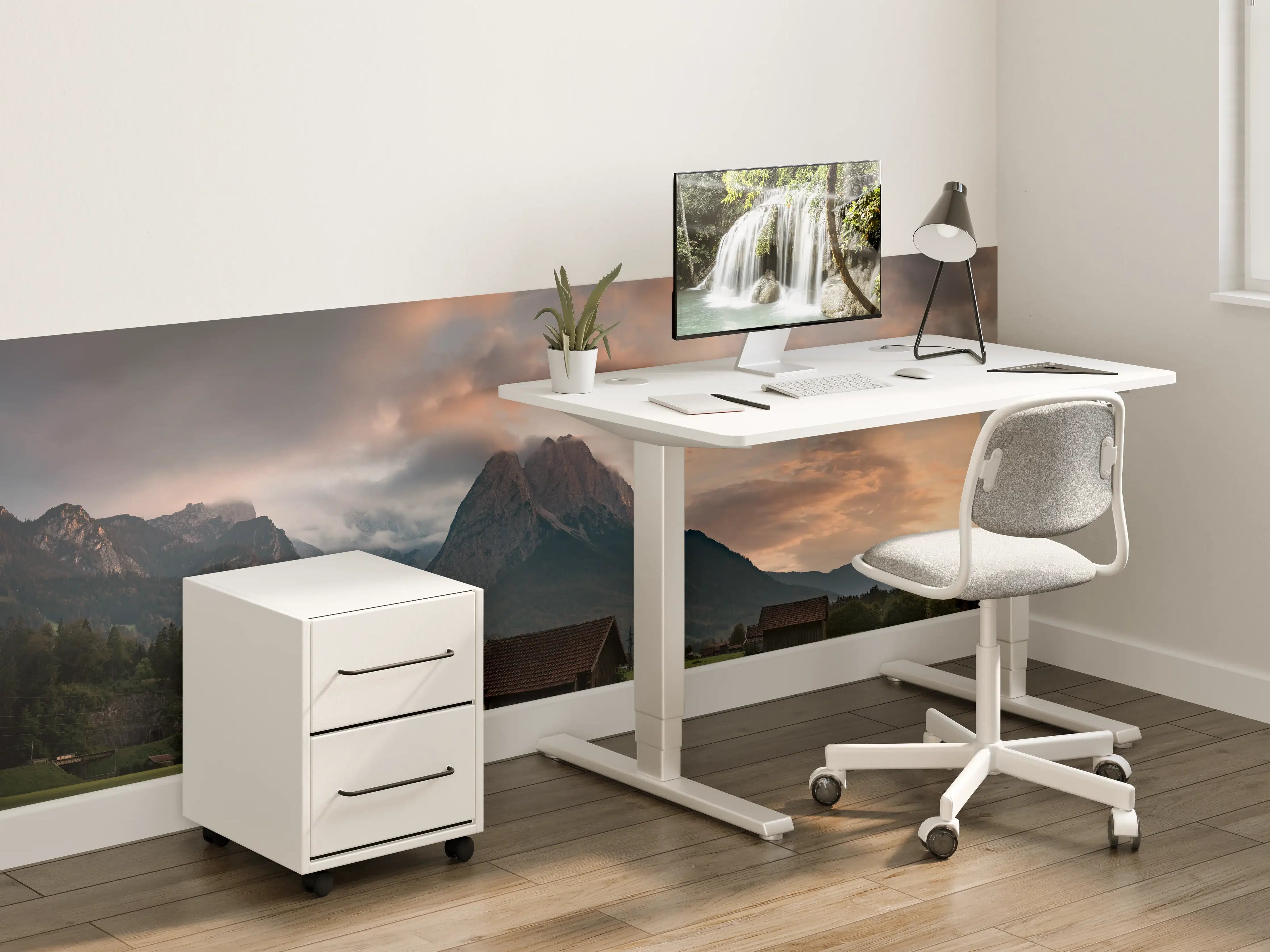 Kinderzimmer Wandgestaltung - Panorama von der wolkenverhangenen Zugspitze