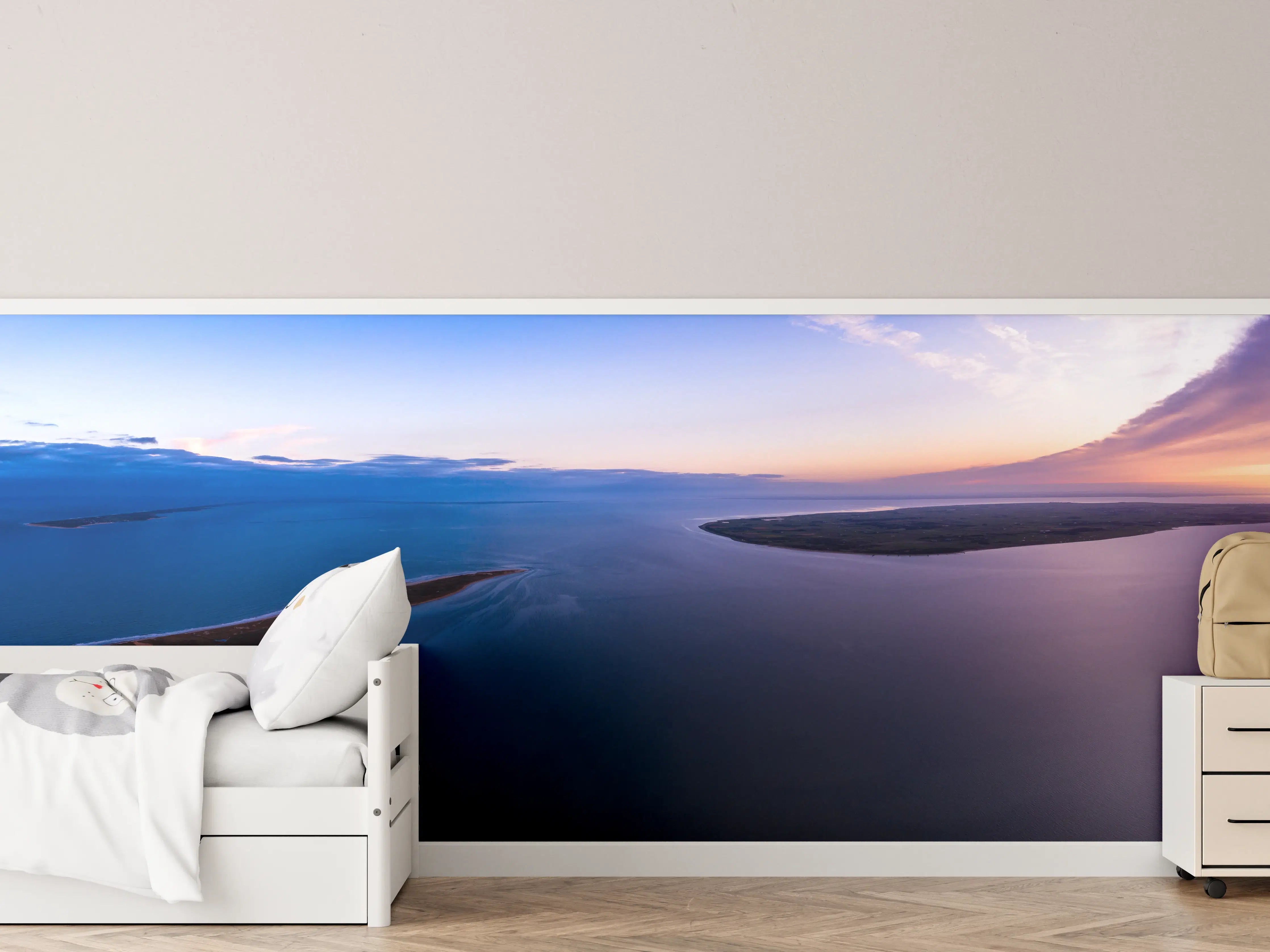 Kinderzimmer Wandgestaltung - Panoramablick über friedliche Wasserlandschaft
