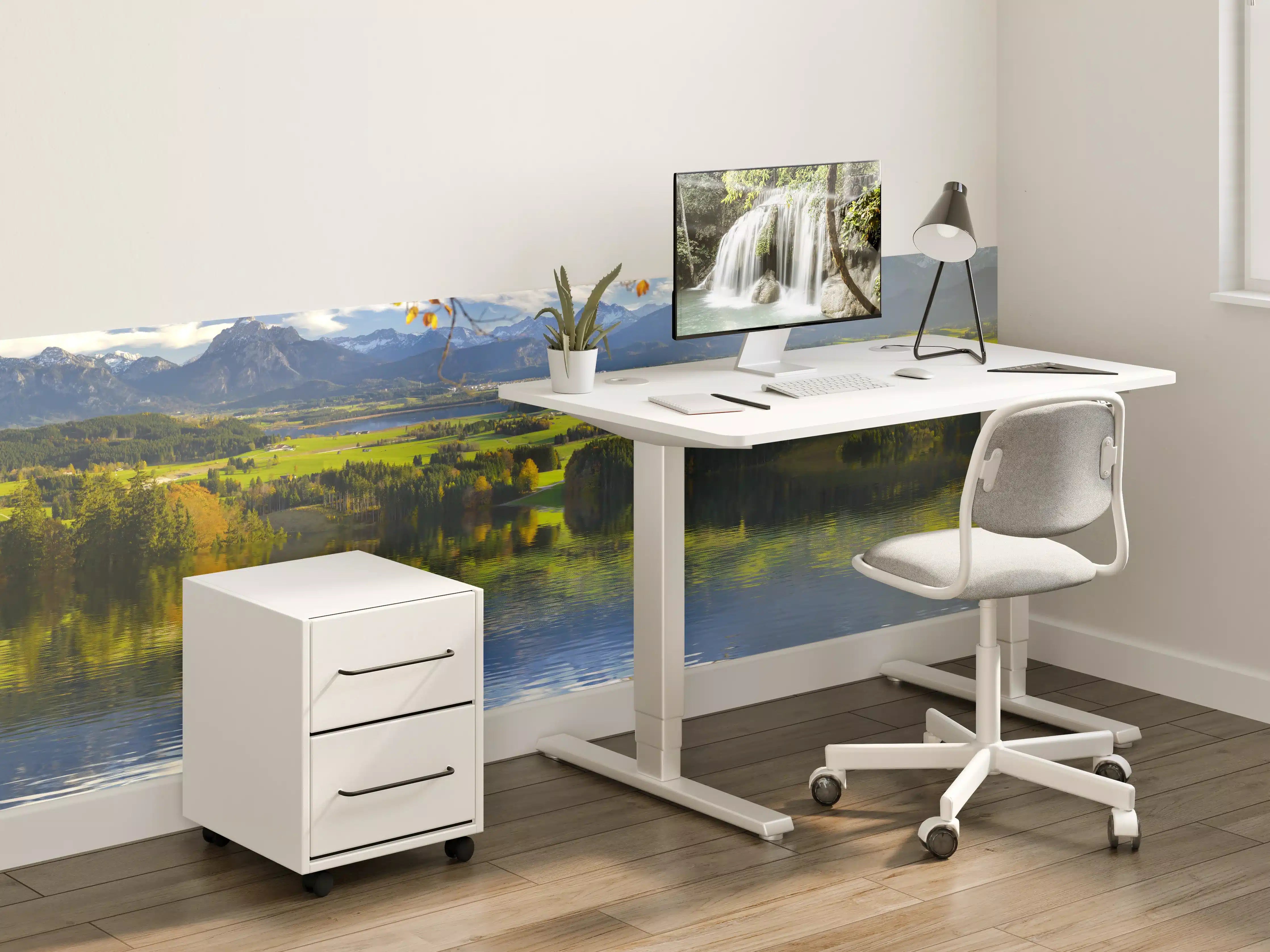 Kinderzimmer Wandgestaltung - Panoramalandschaft in Bayern im Herbst