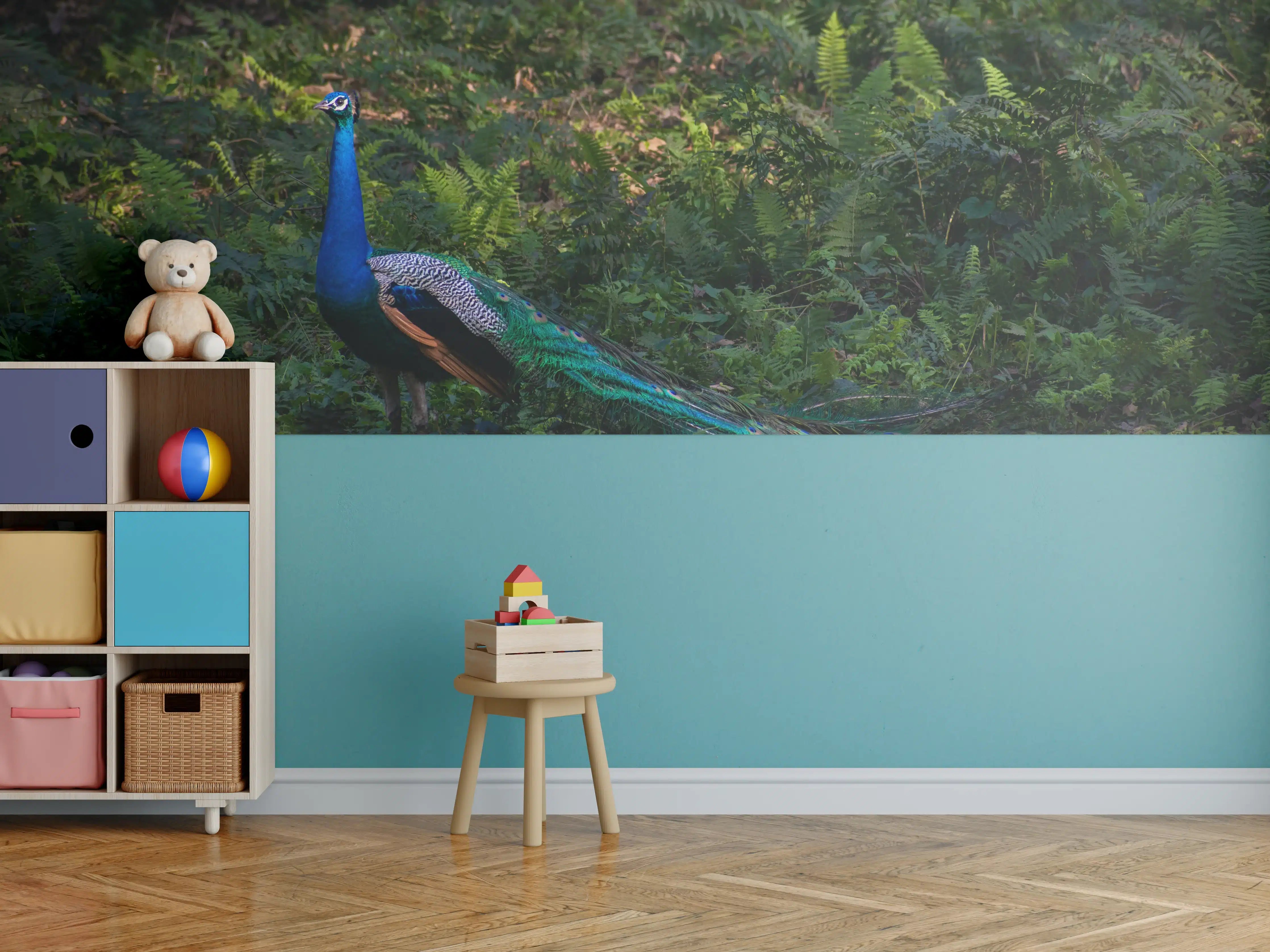 Kinderzimmer Wandgestaltung - Pfau in freier Natur