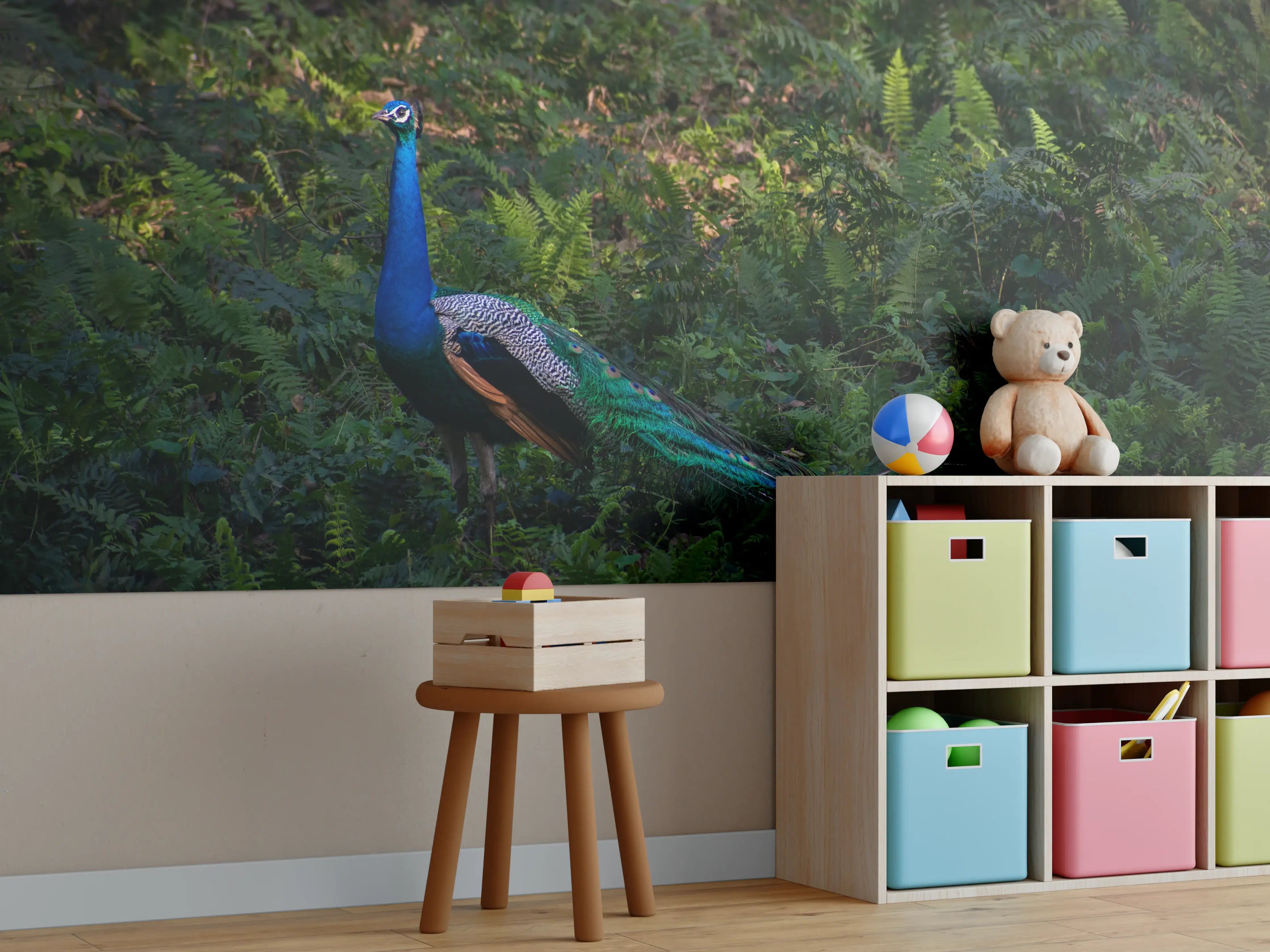 Kinderzimmer Wandgestaltung - Pfau in freier Natur