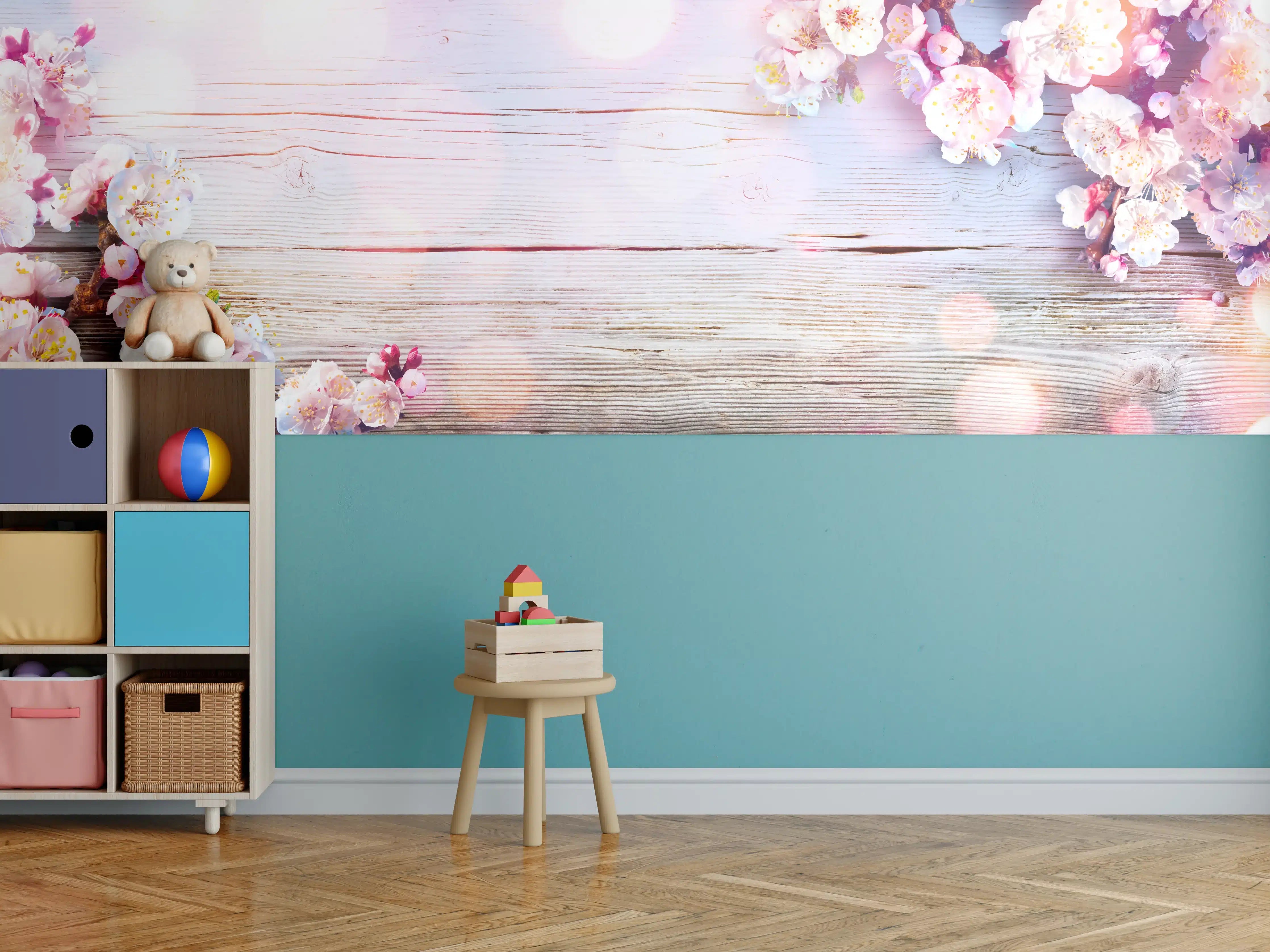 Kinderzimmer Wandgestaltung - Rosa Blüten auf Holzplatte
