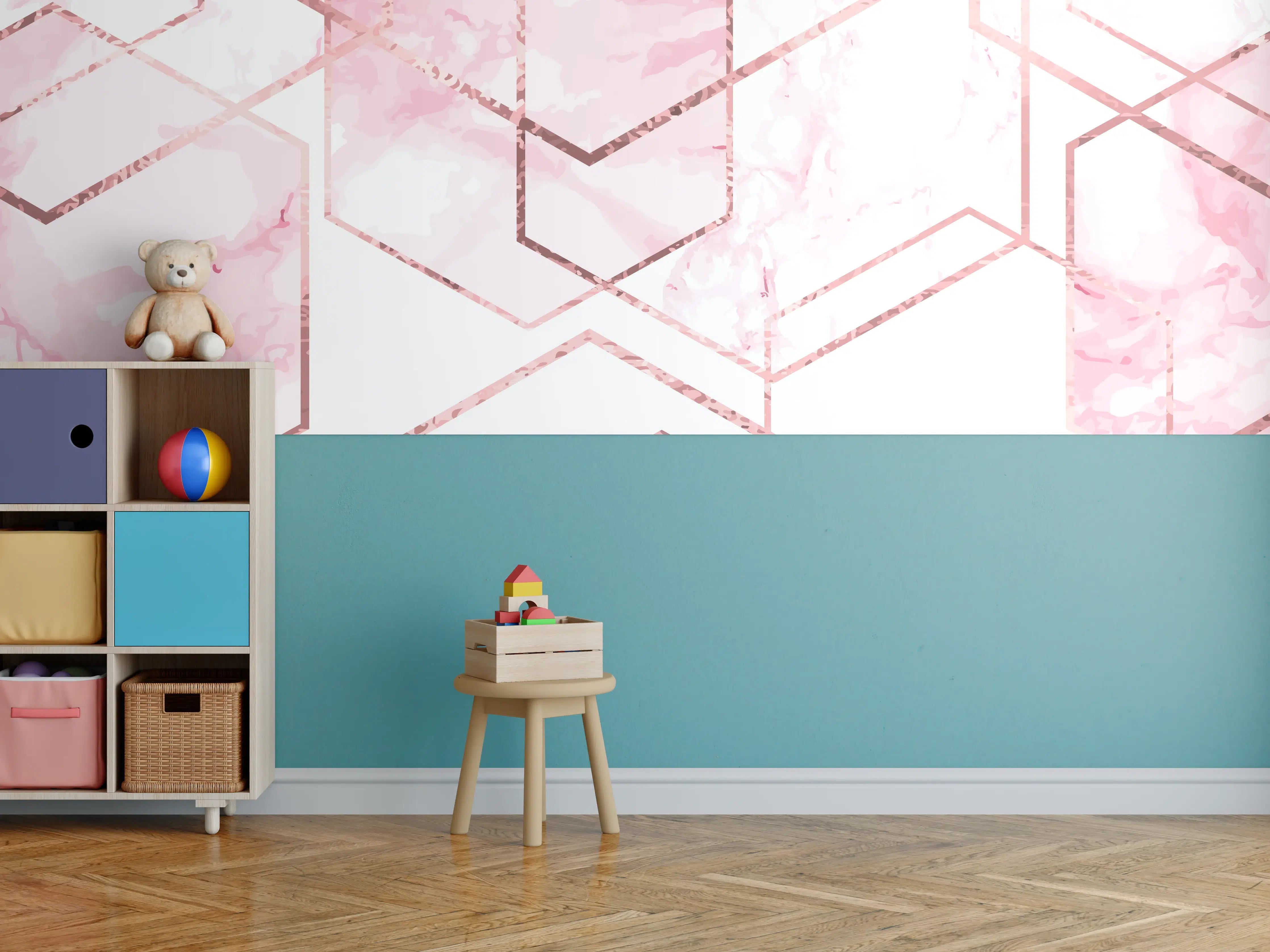 Kinderzimmer Wandgestaltung - Rosa Marmor mit Goldakzenten