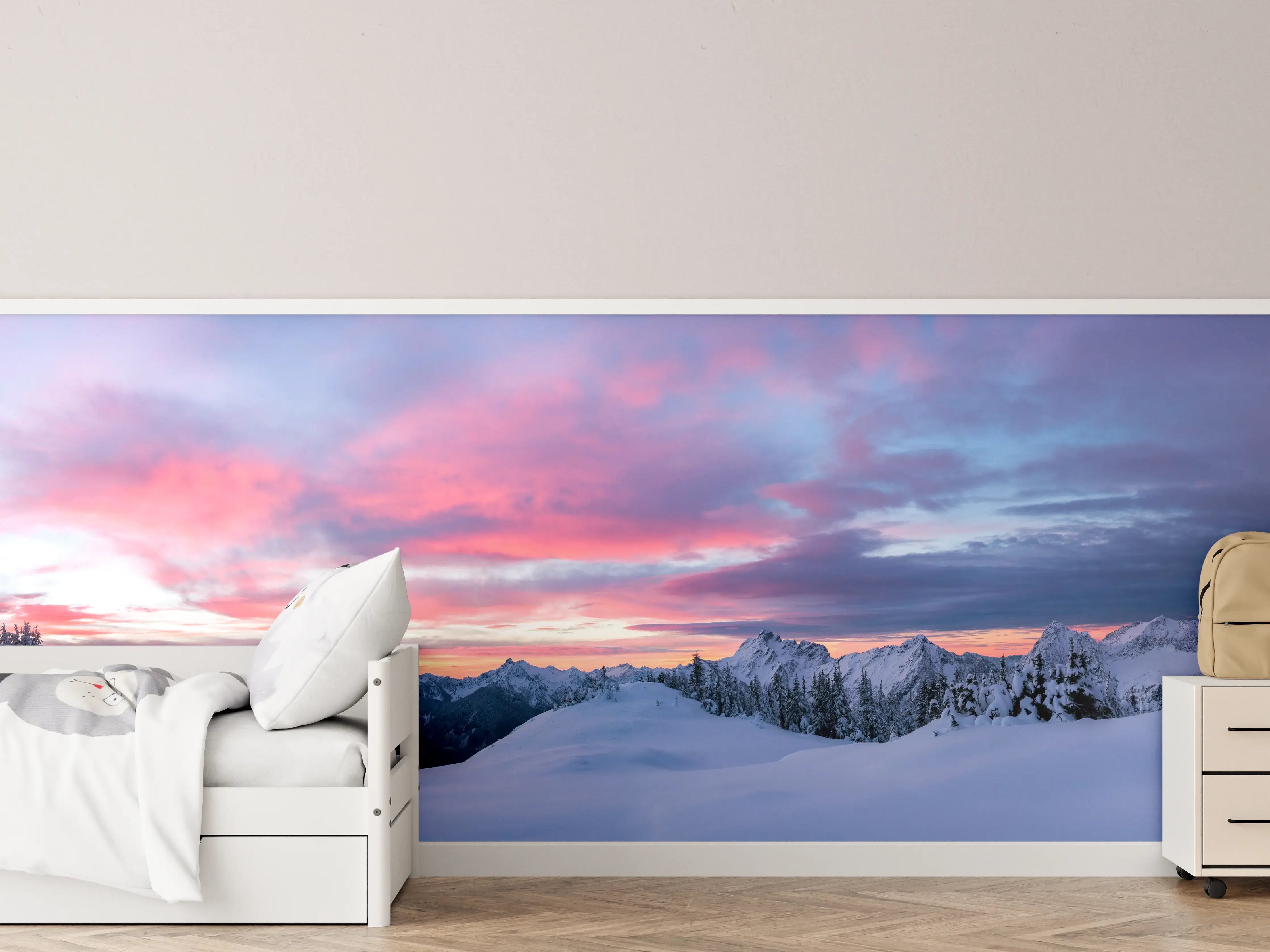 Kinderzimmer Wandgestaltung - Rosa Sonnenuntergang Bergpanorama