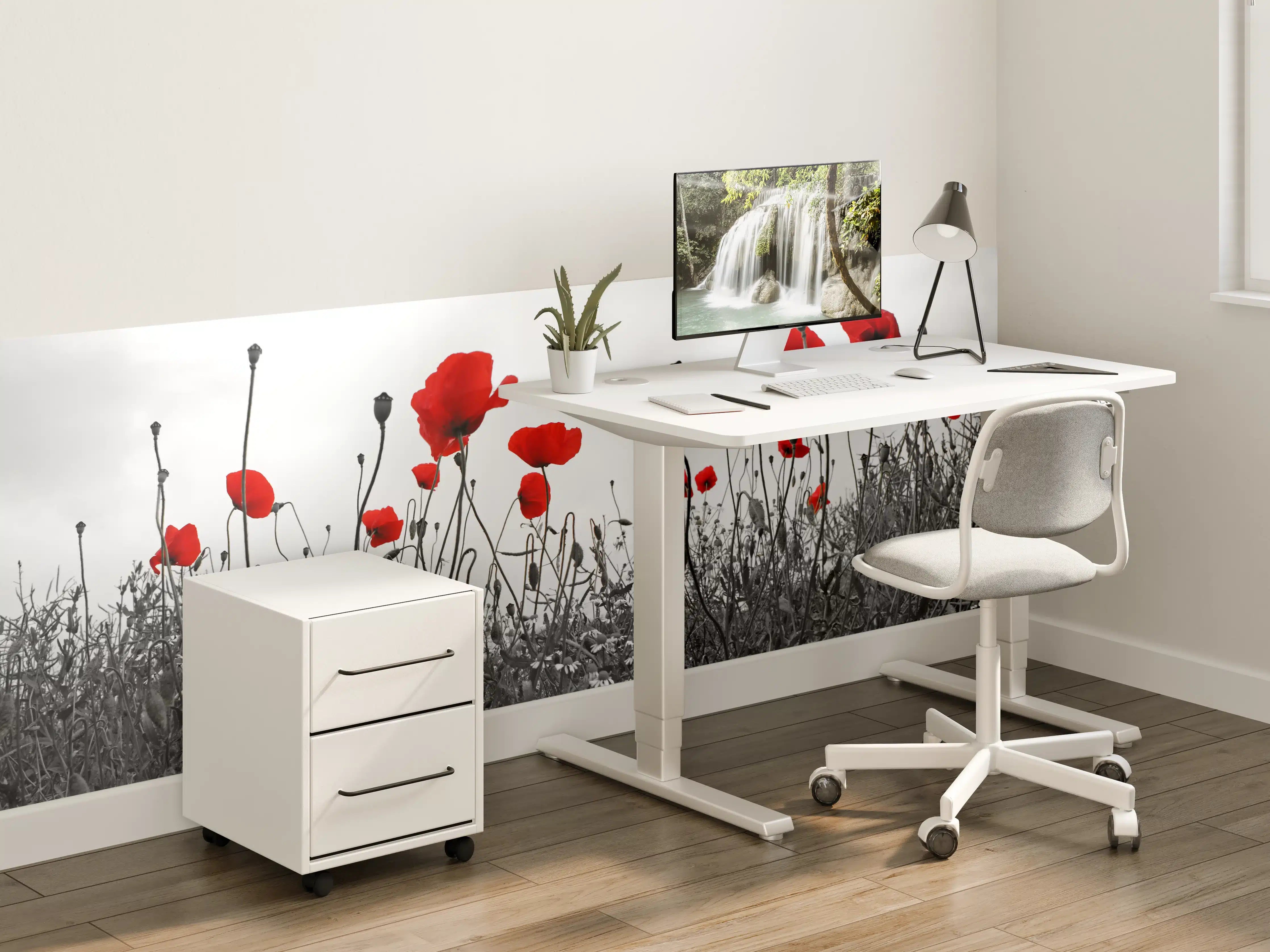 Kinderzimmer Wandgestaltung - Rote Mohnblumen im monochromen Hintergrund