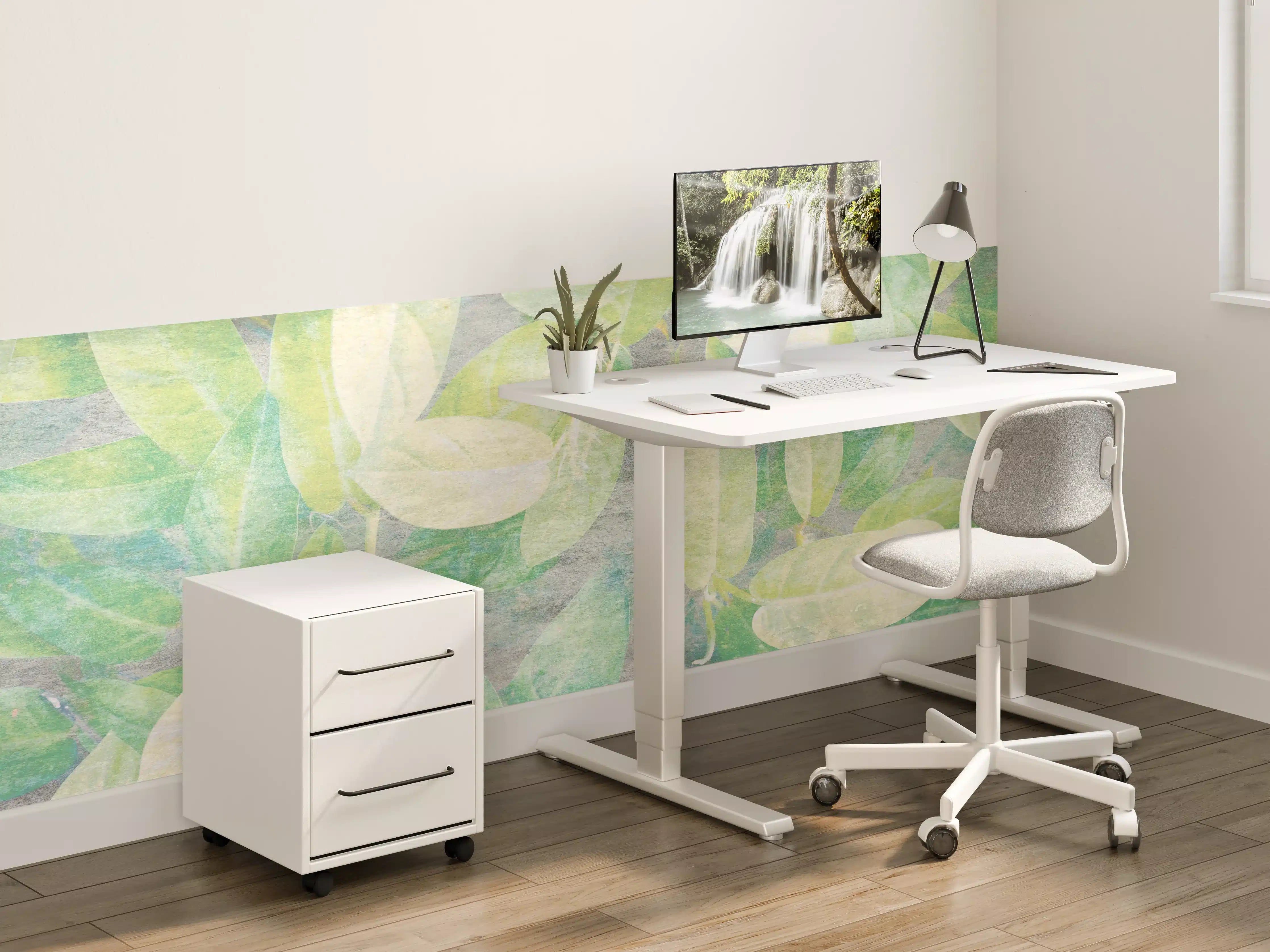 Kinderzimmer Wandgestaltung - Sanfte Wasserfarben-Querstreifen mit grünen Blättern