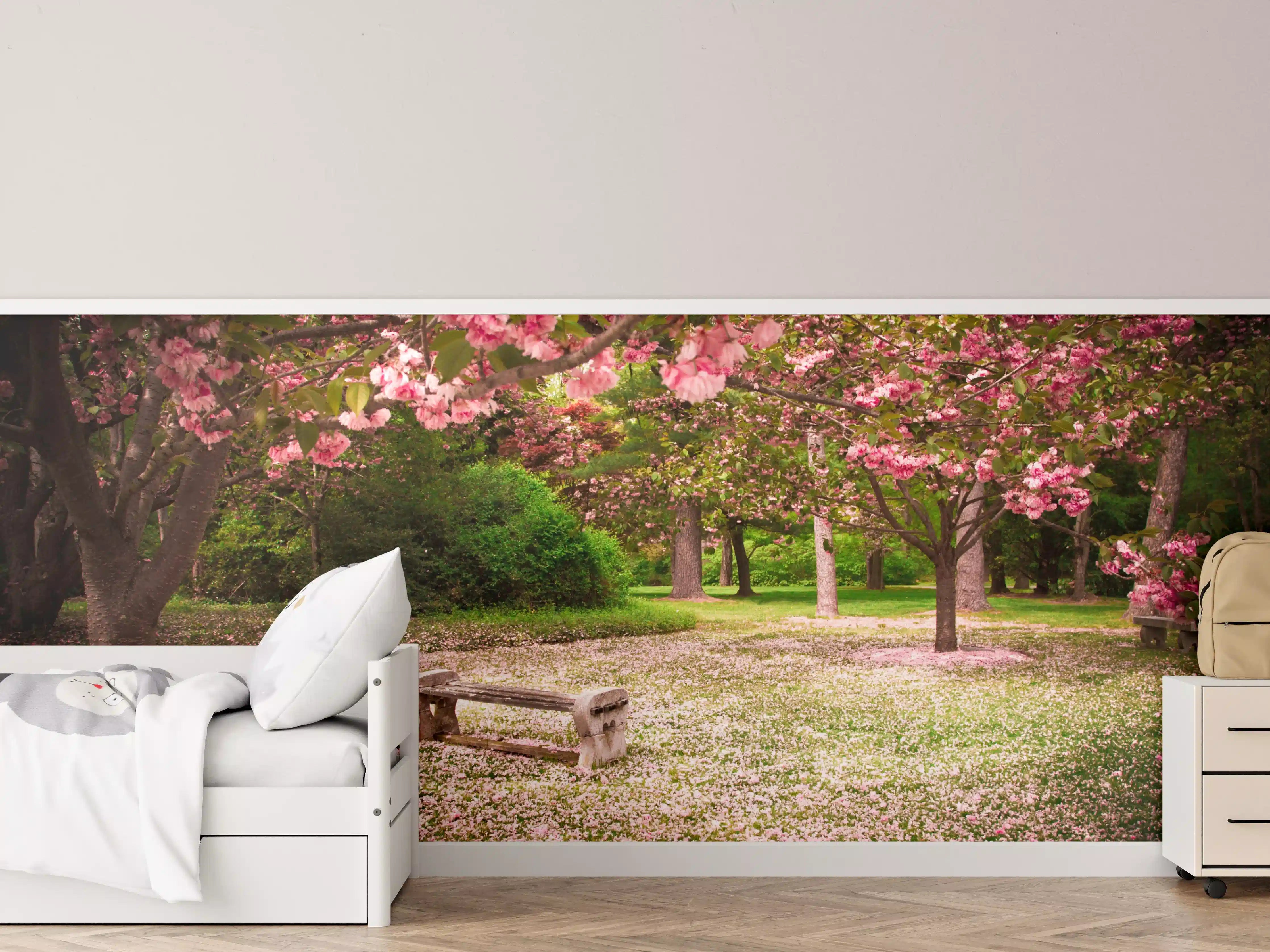 Kinderzimmer Wandgestaltung - Sanfter Blütentraum im Park